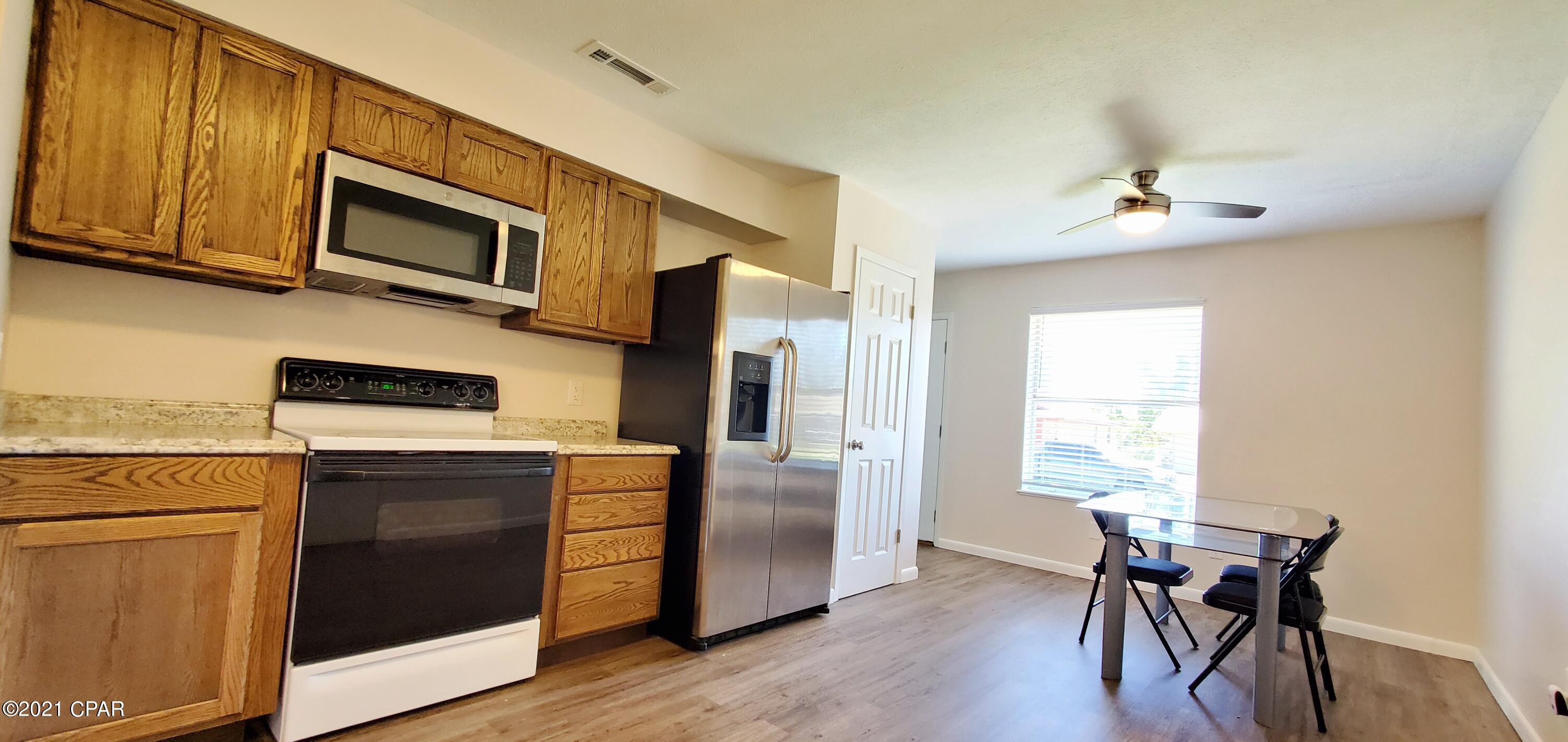 Towne & Country Lake Estates - Residential