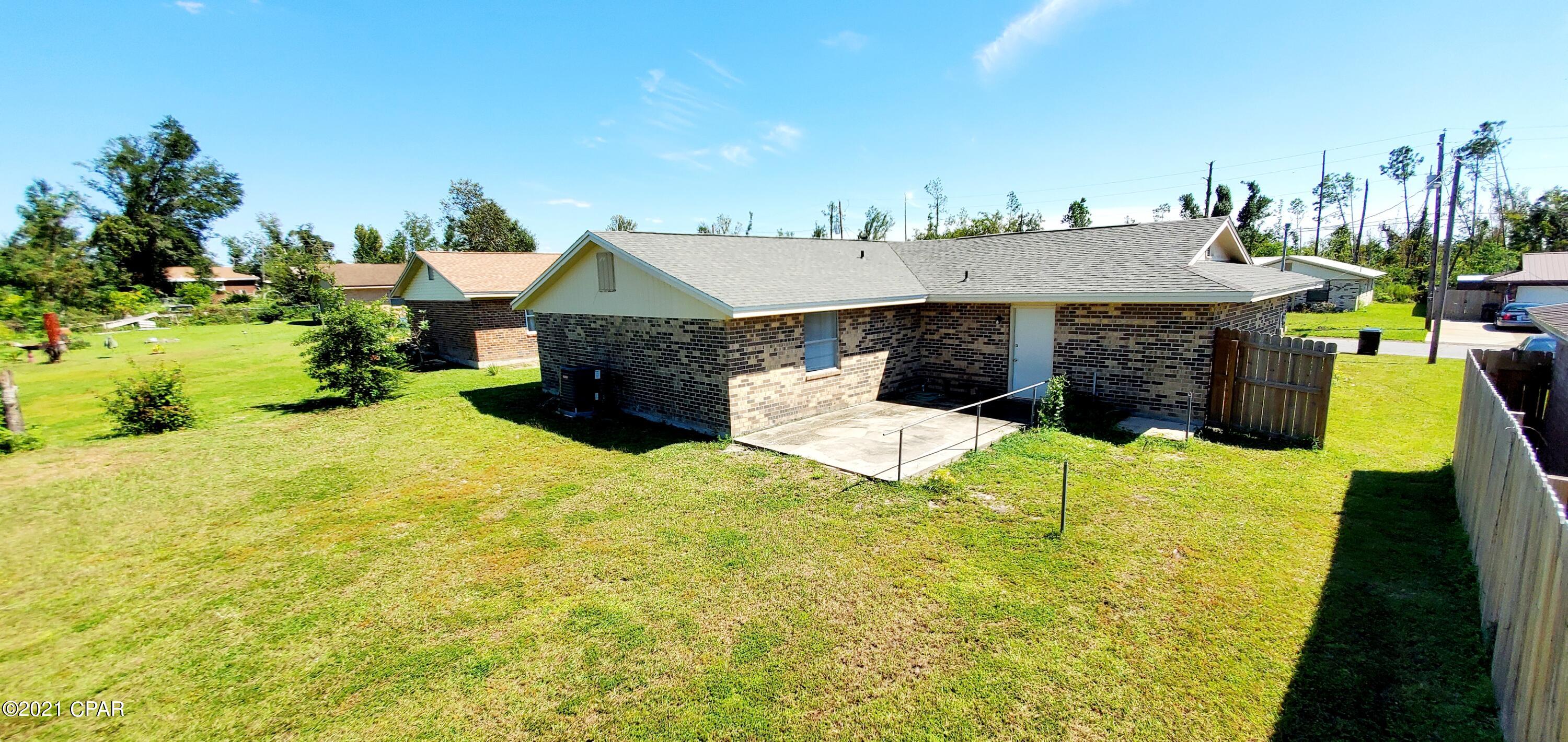 Towne & Country Lake Estates - Residential