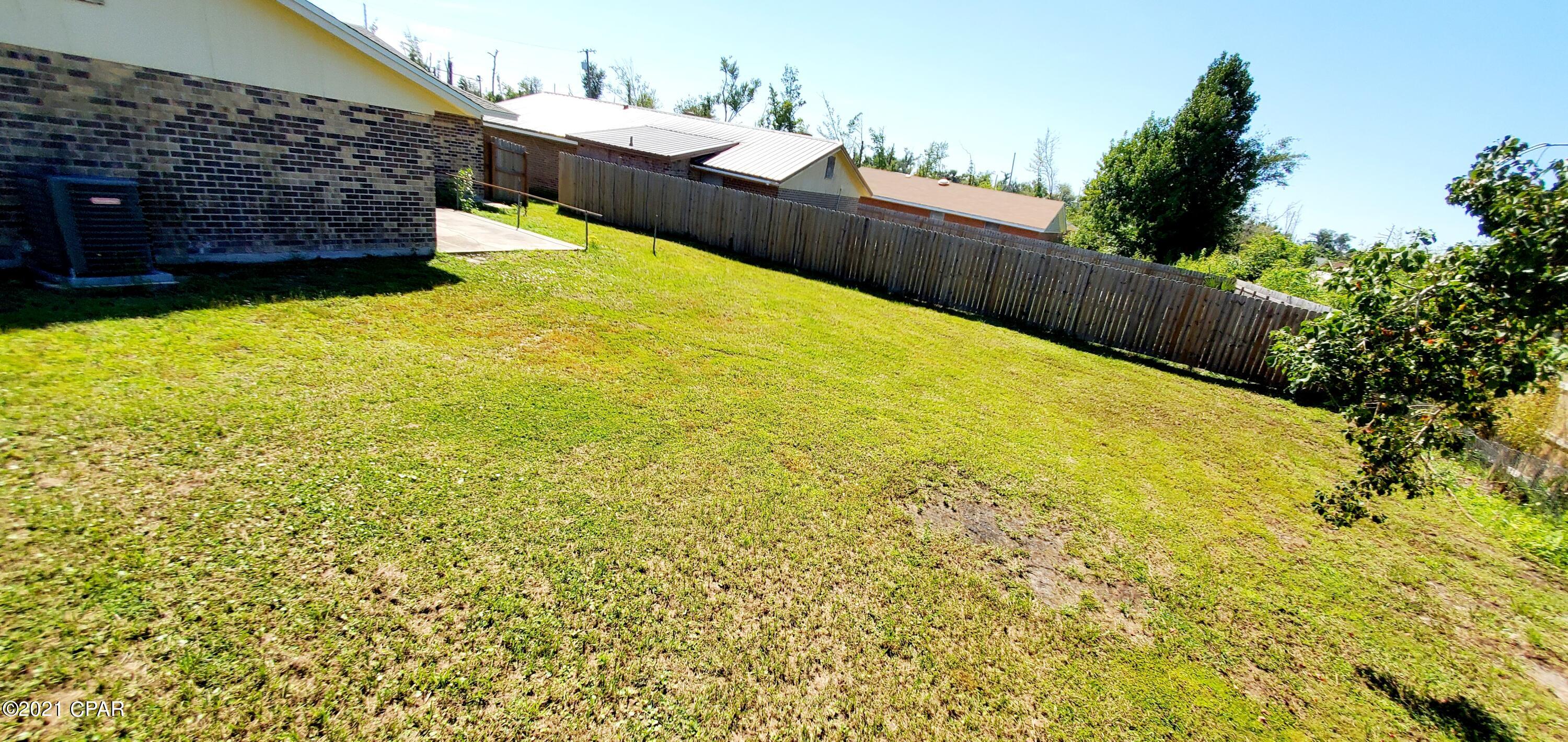 Towne & Country Lake Estates - Residential