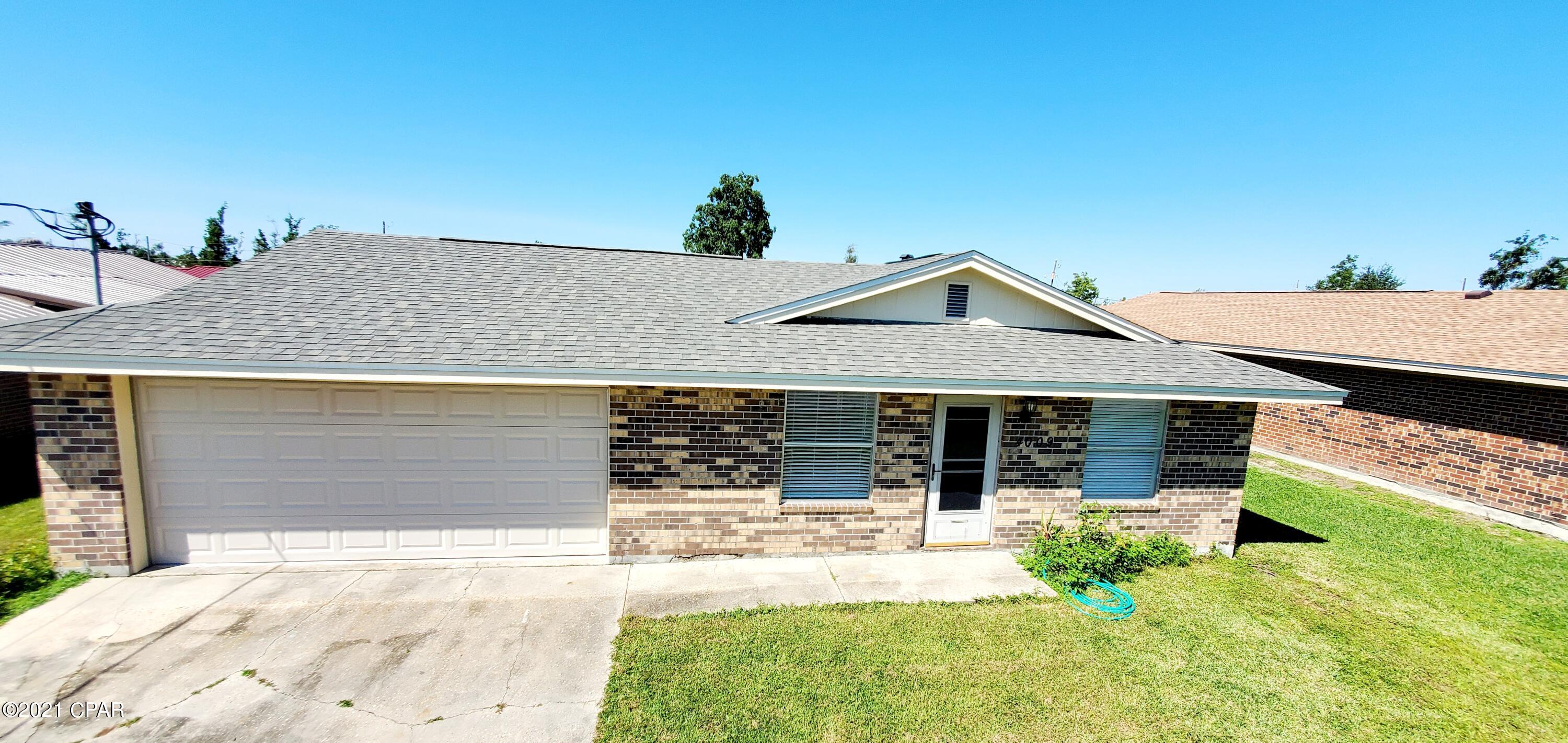 Towne & Country Lake Estates - Residential