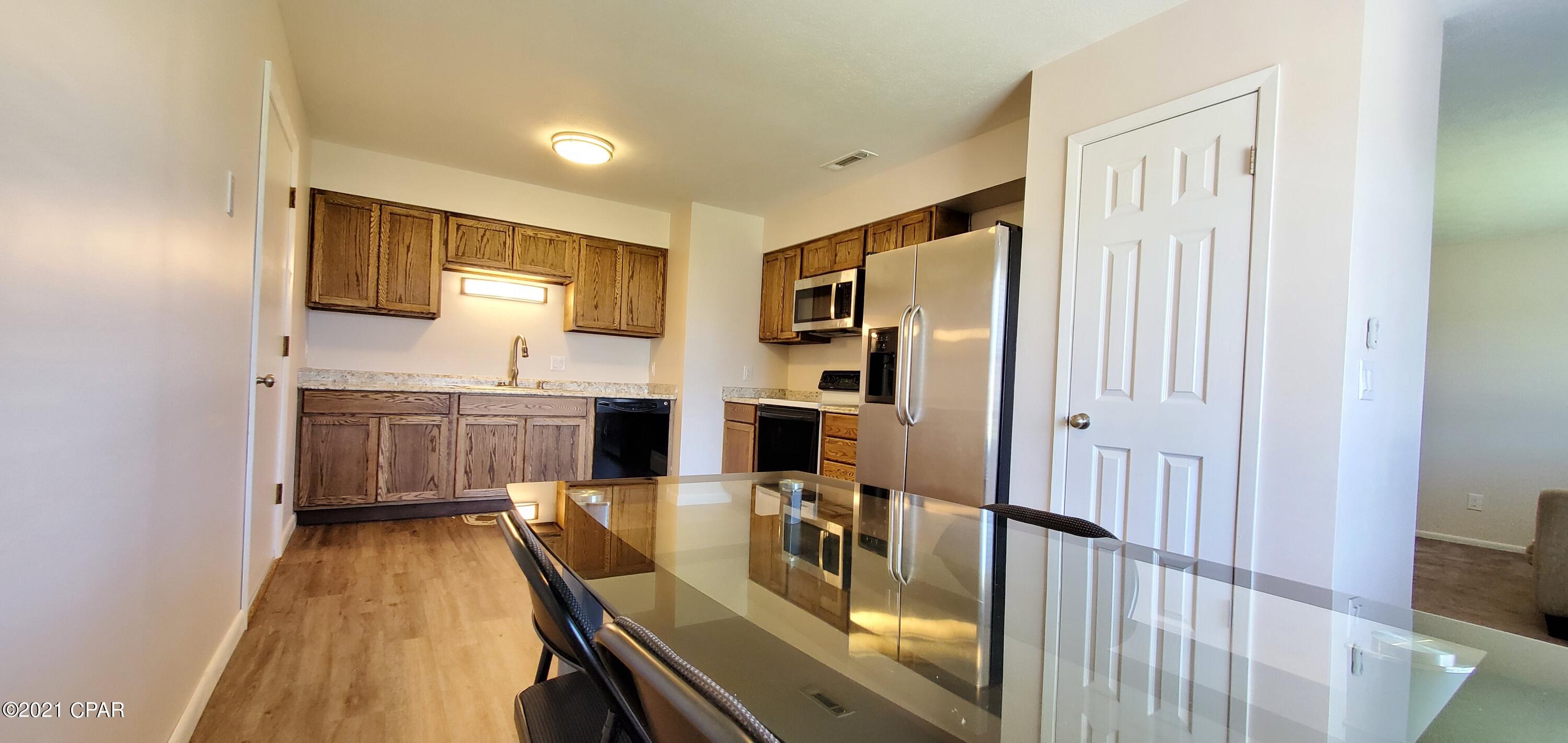 Towne & Country Lake Estates - Residential