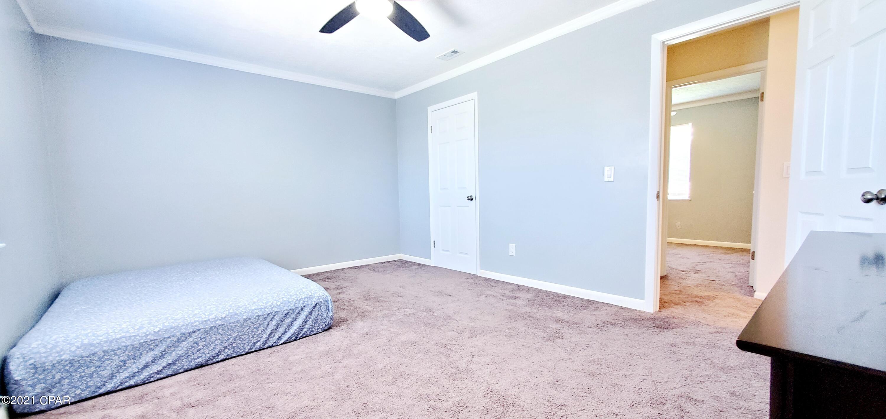 Towne & Country Lake Estates - Residential