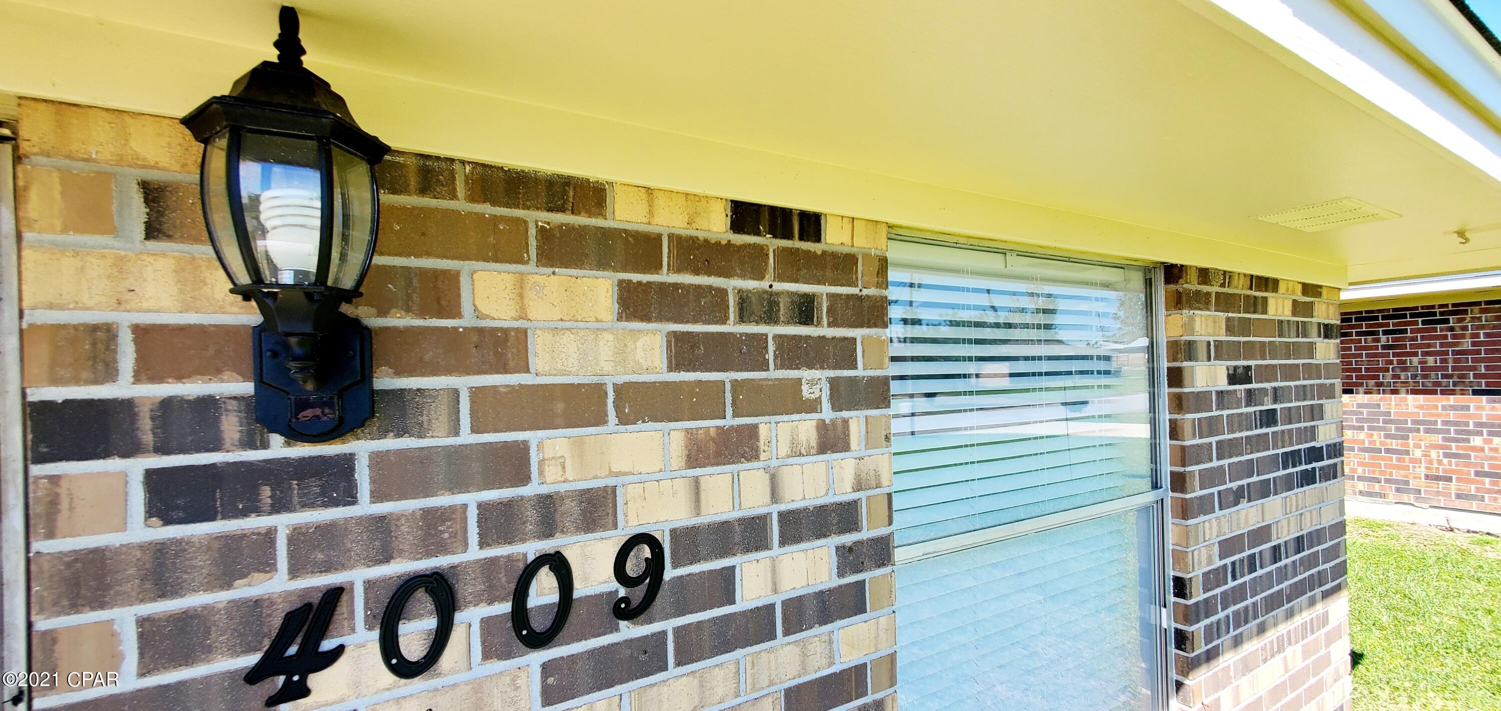 Towne & Country Lake Estates - Residential