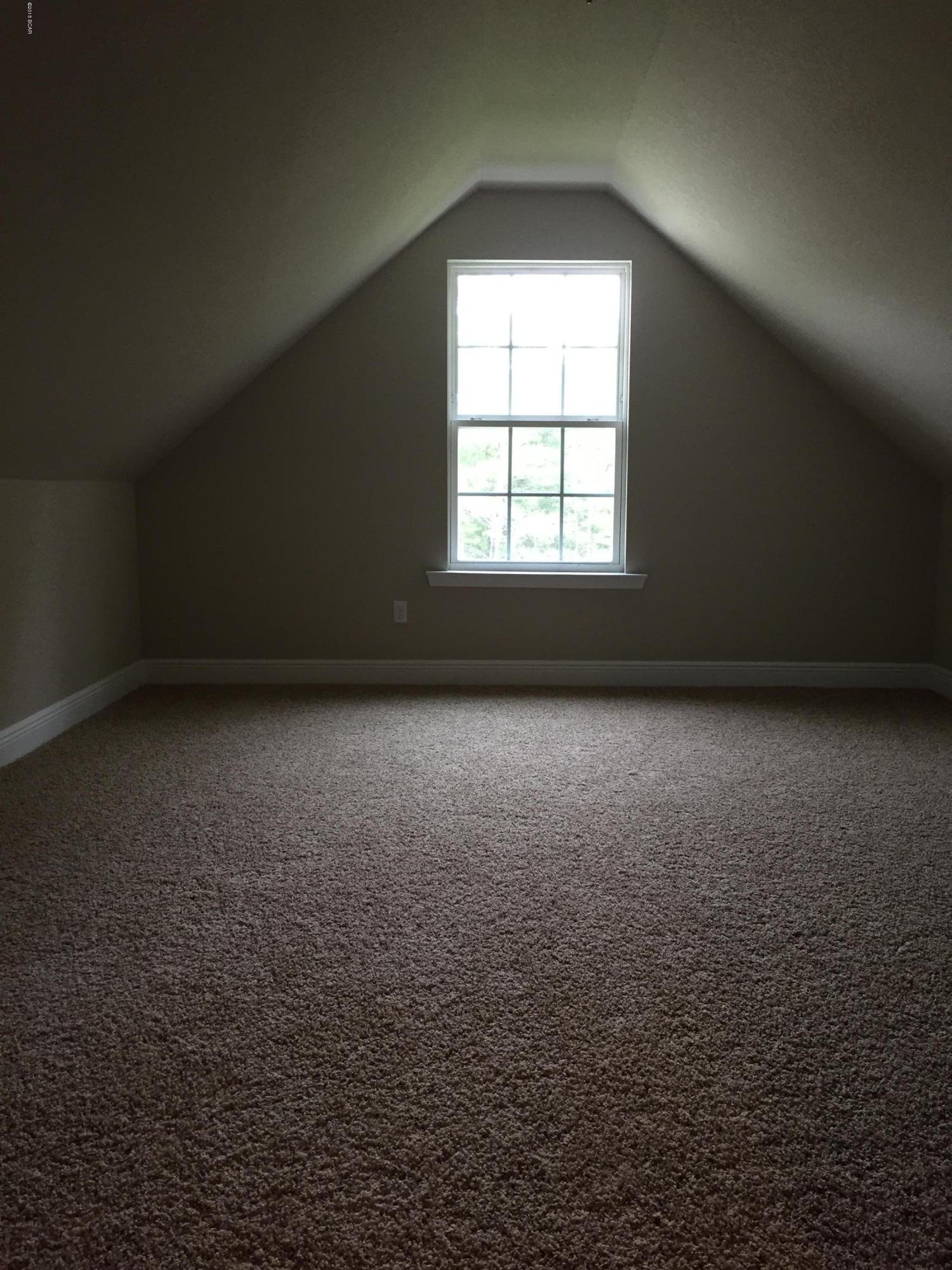 Lake Merial - Residential