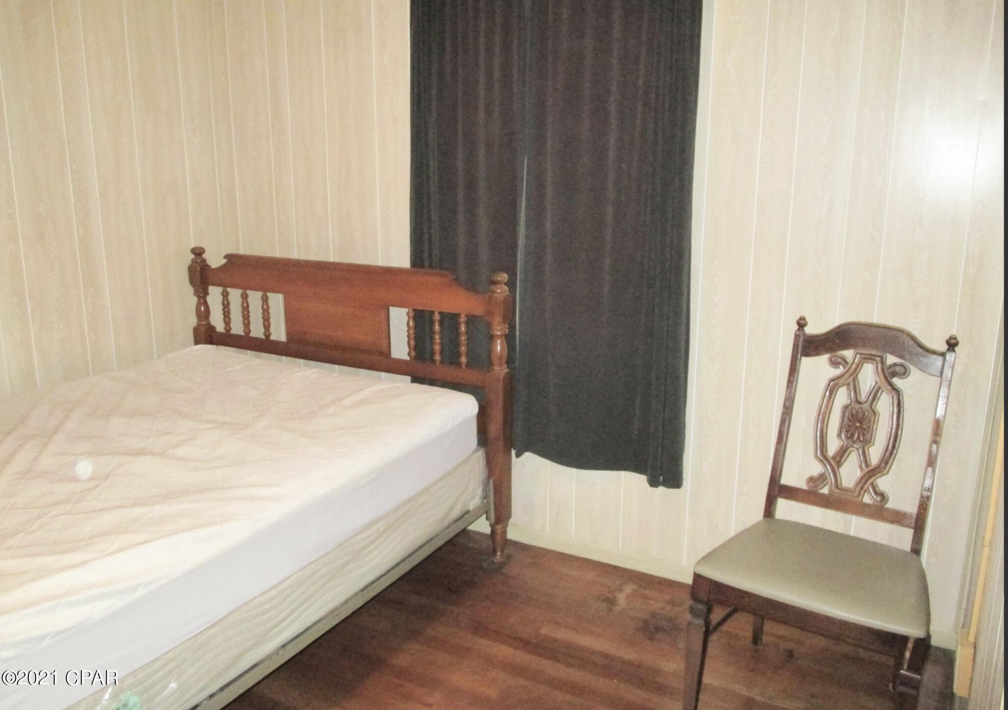 [No Recorded Subdiv] - Residential Lease