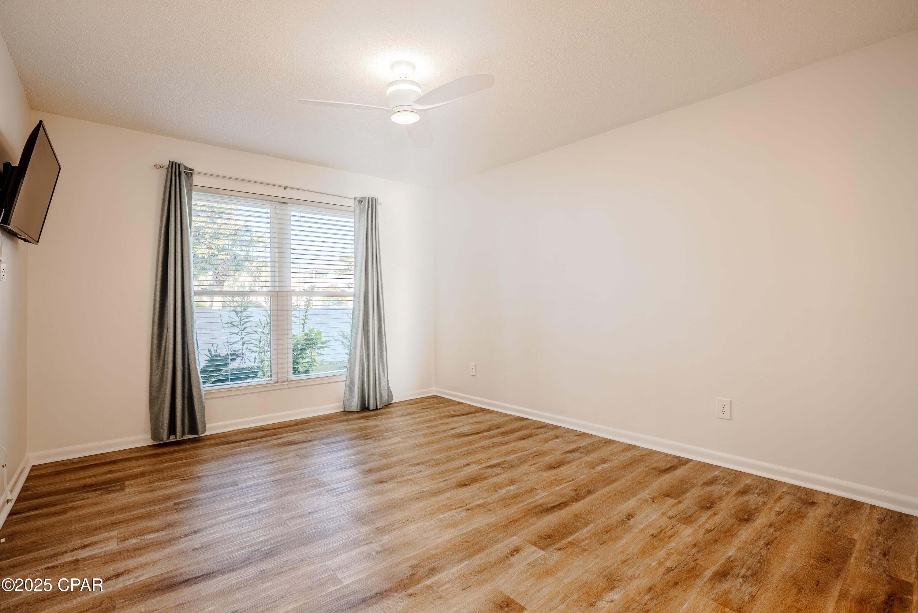 Laguna Beach 2nd Add - Residential