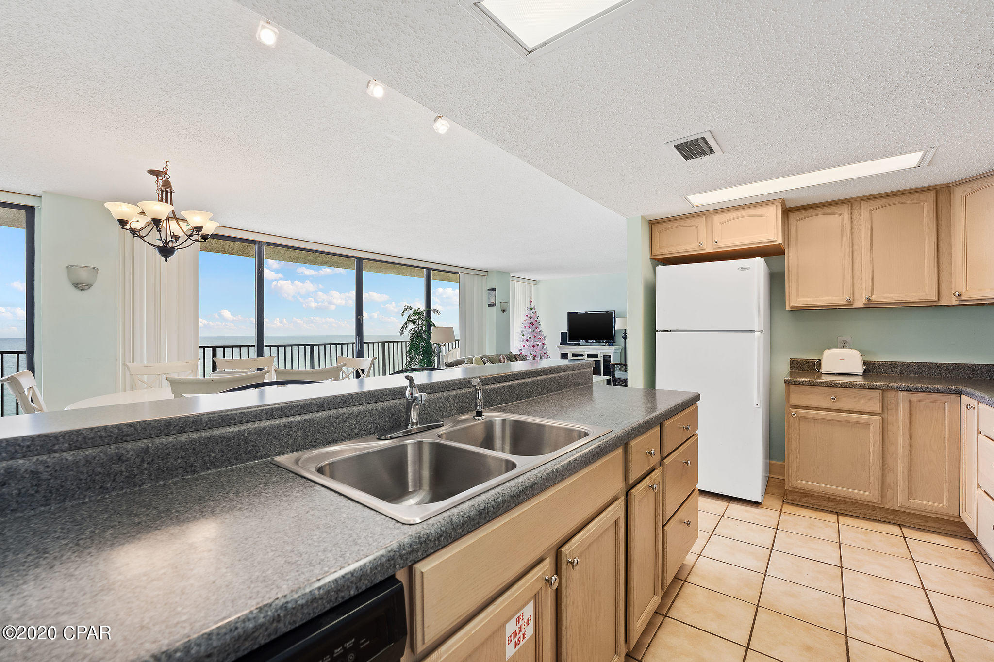 Seachase Condo - Residential