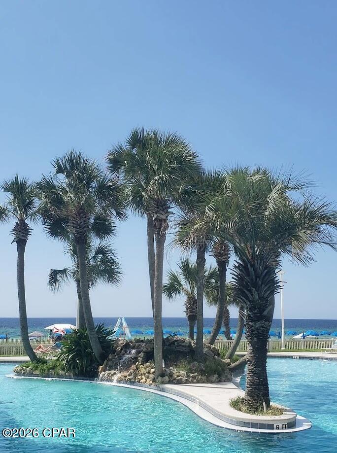 Long Beach Towers IV - Residential