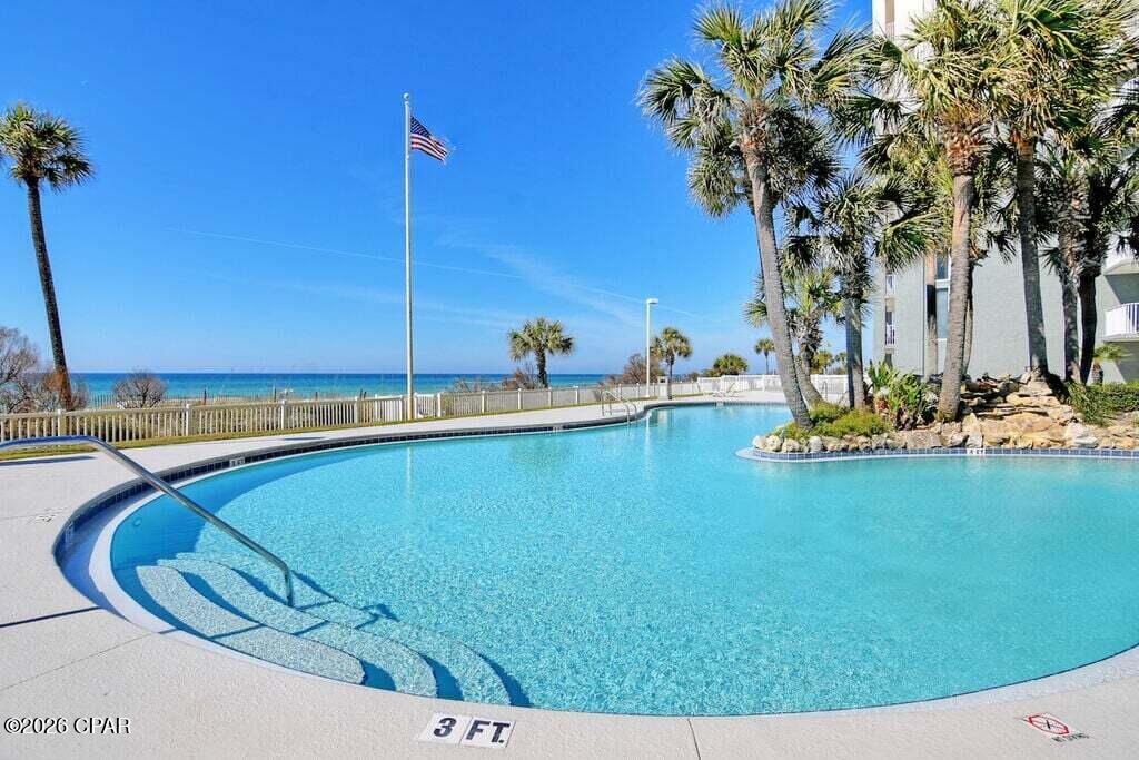 Long Beach Towers IV - Residential