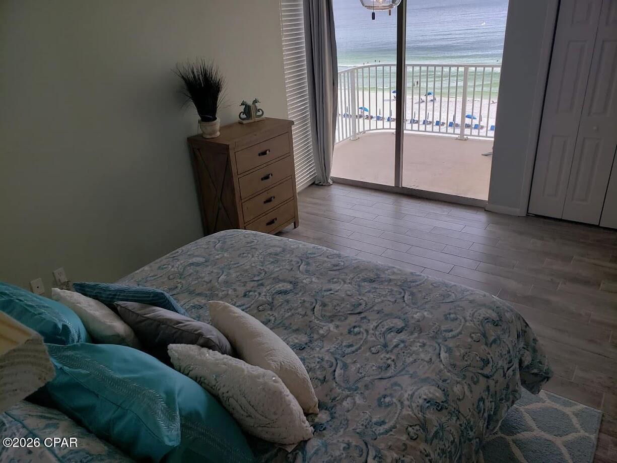 Long Beach Towers IV - Residential