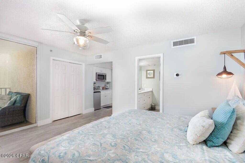 Long Beach Towers IV - Residential