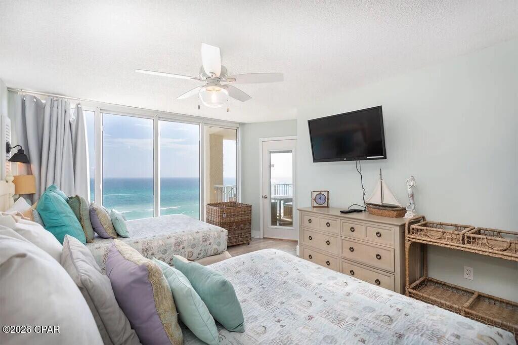 Long Beach Towers IV - Residential