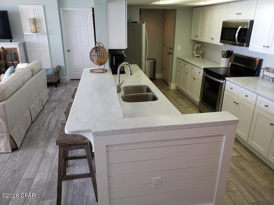 Long Beach Towers IV - Residential