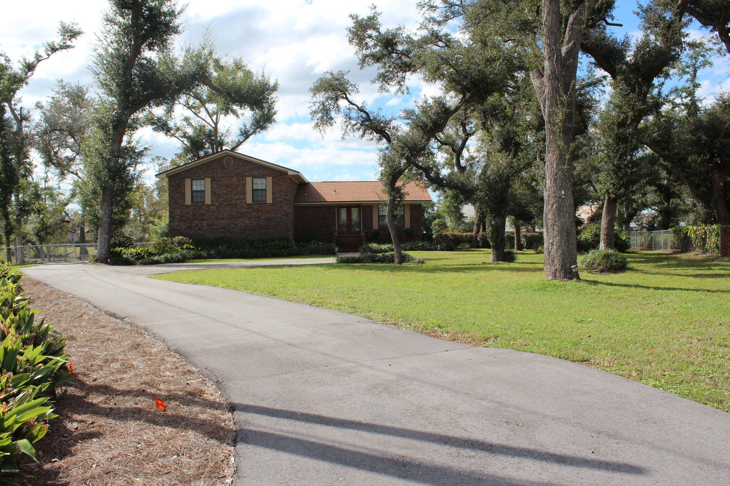 Deerpoint Estates - Residential