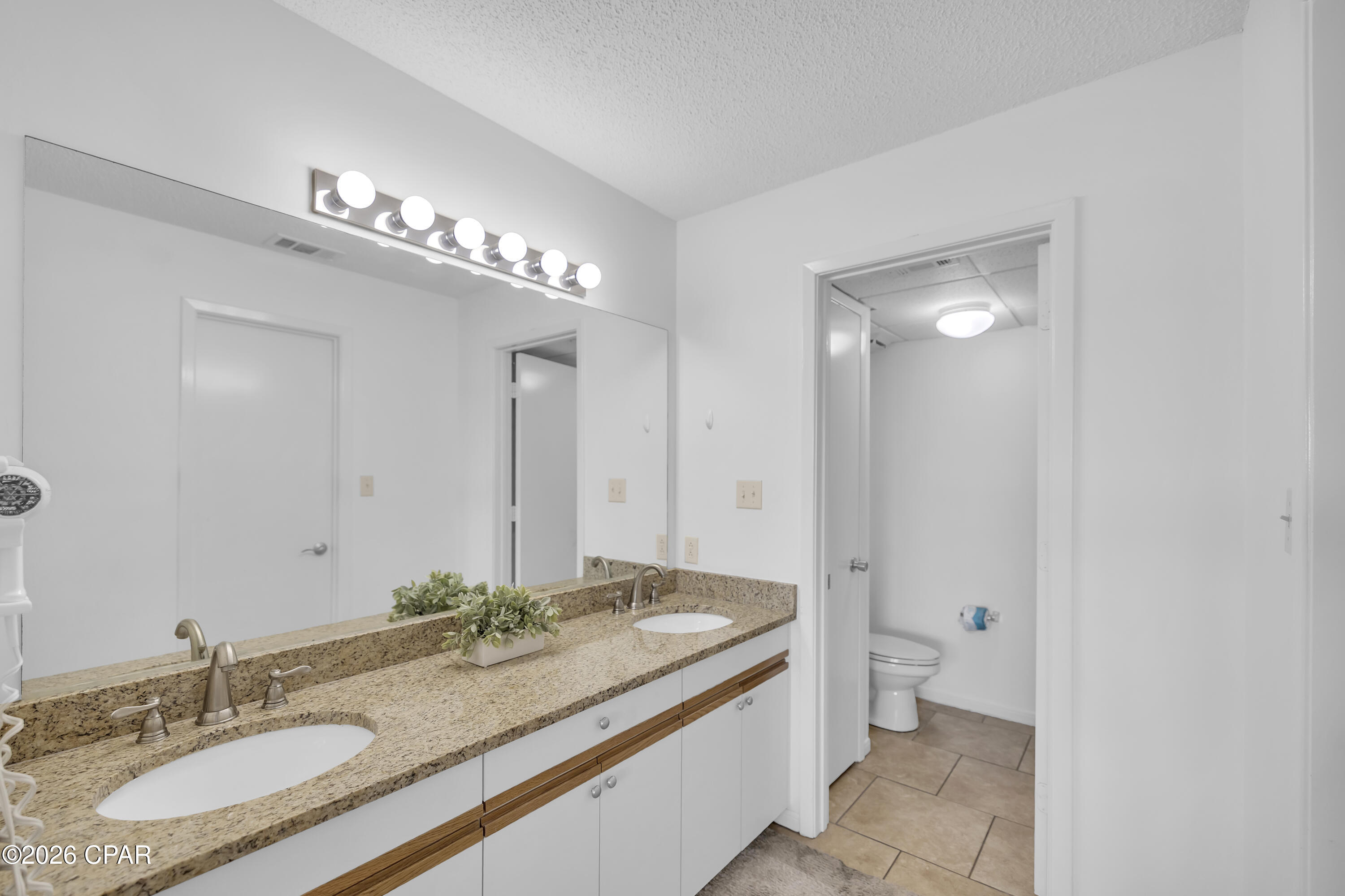 Edgewater Golf Villas 3A - Residential