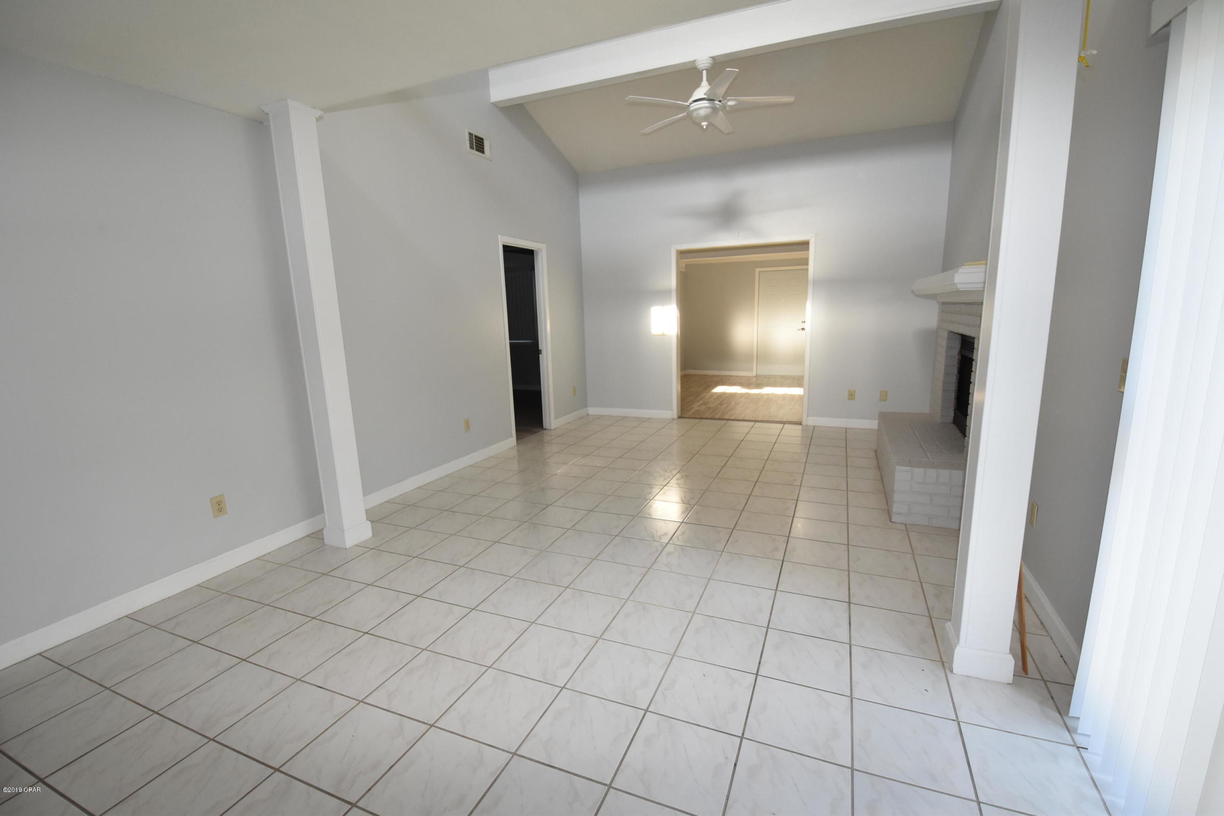 Venetian Villa - Residential