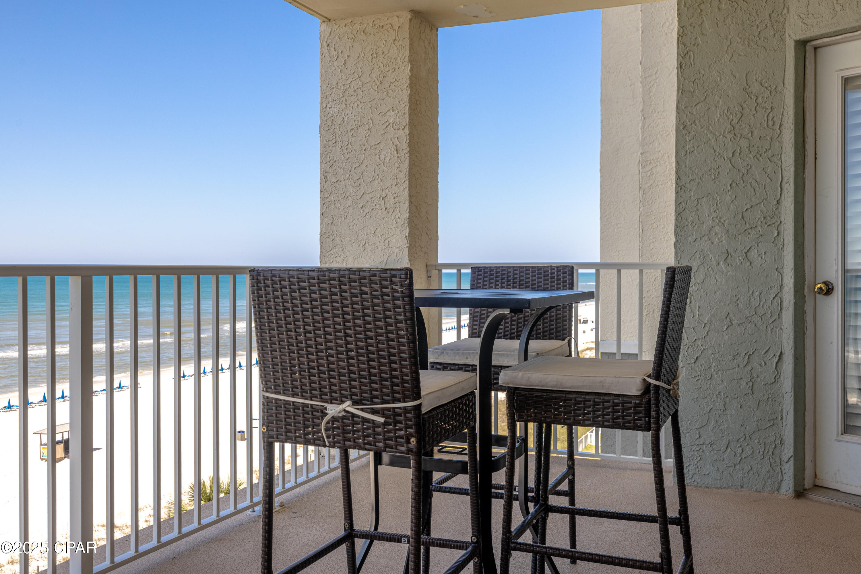 Long Beach Towers I - Residential