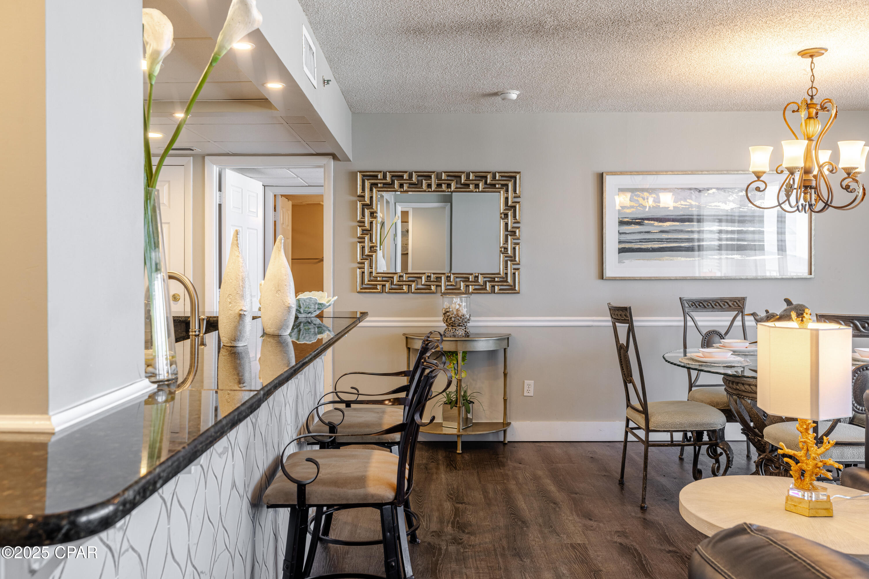 Long Beach Towers I - Residential