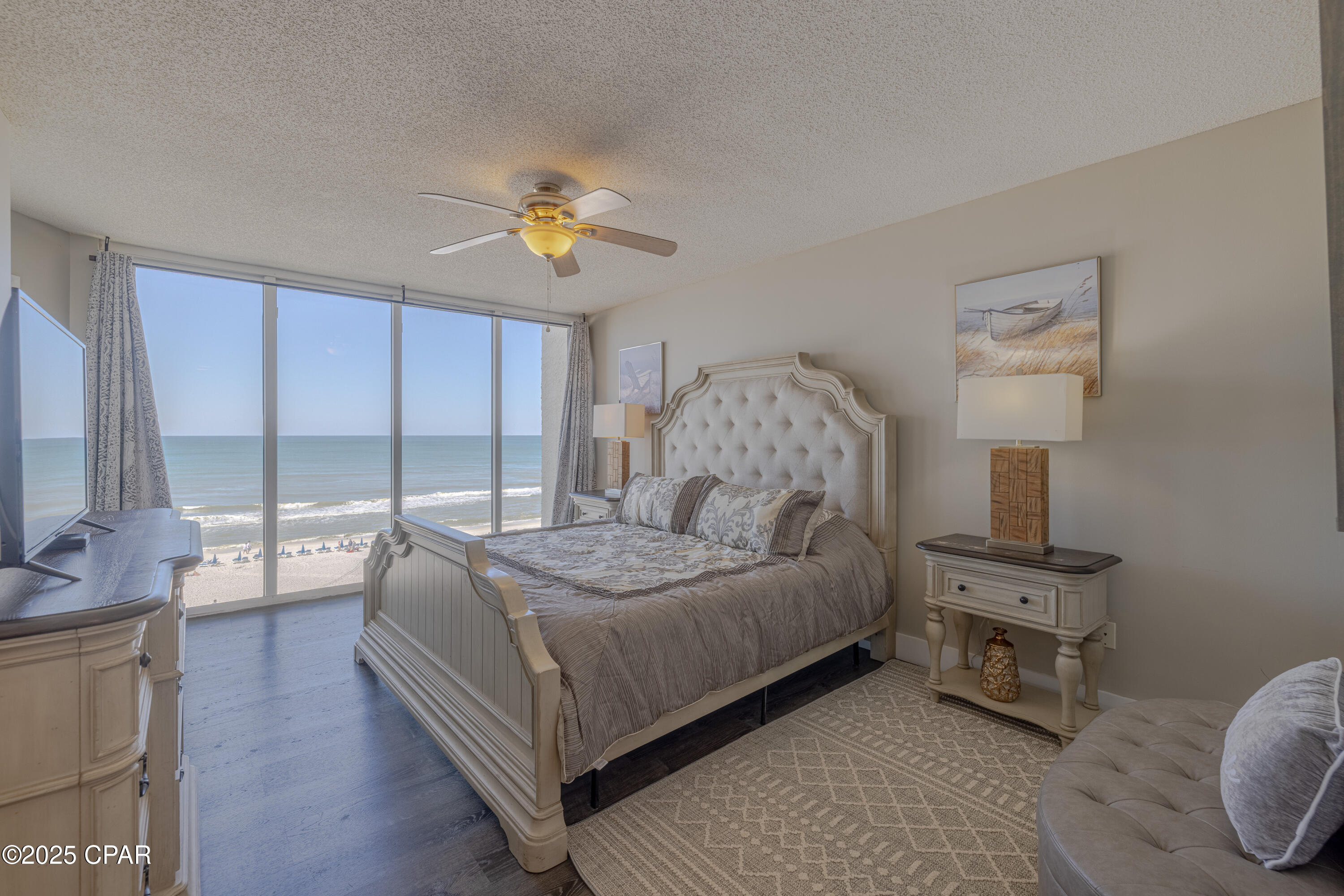 Long Beach Towers I - Residential