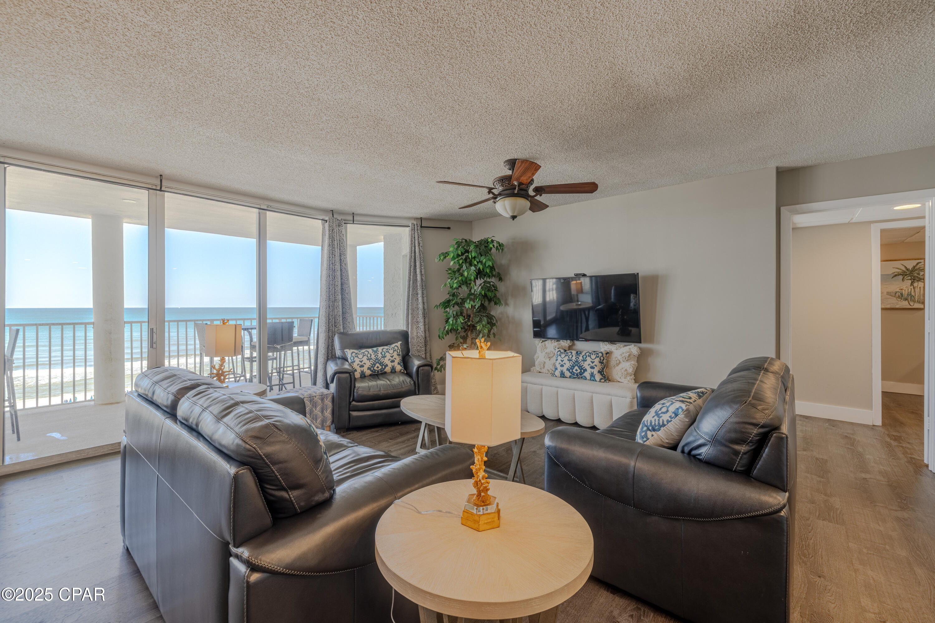 Long Beach Towers I - Residential