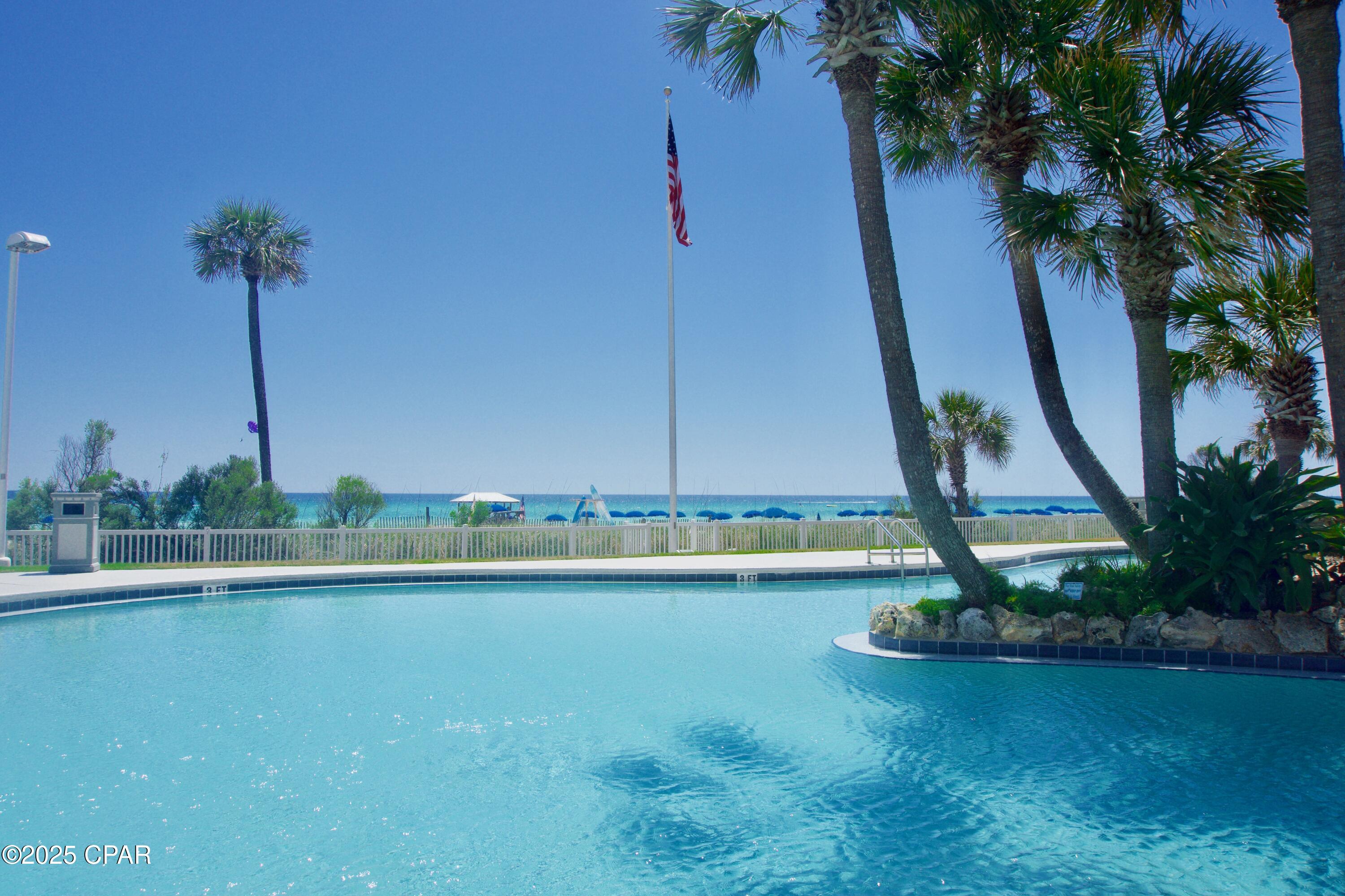 Long Beach Towers I - Residential