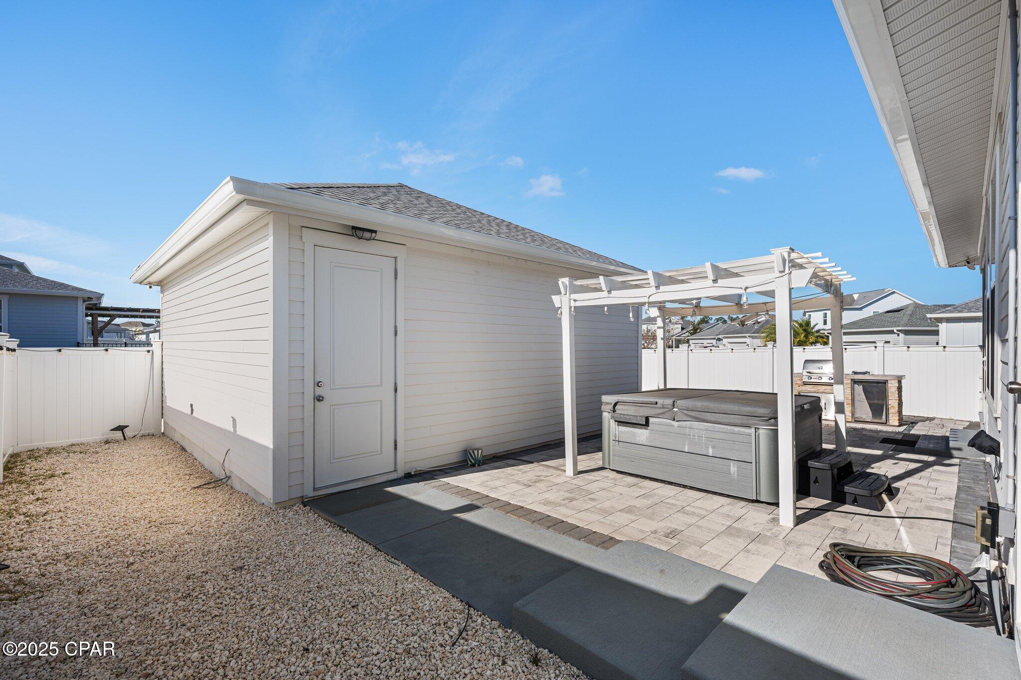 Sweetbay - Residential Lease