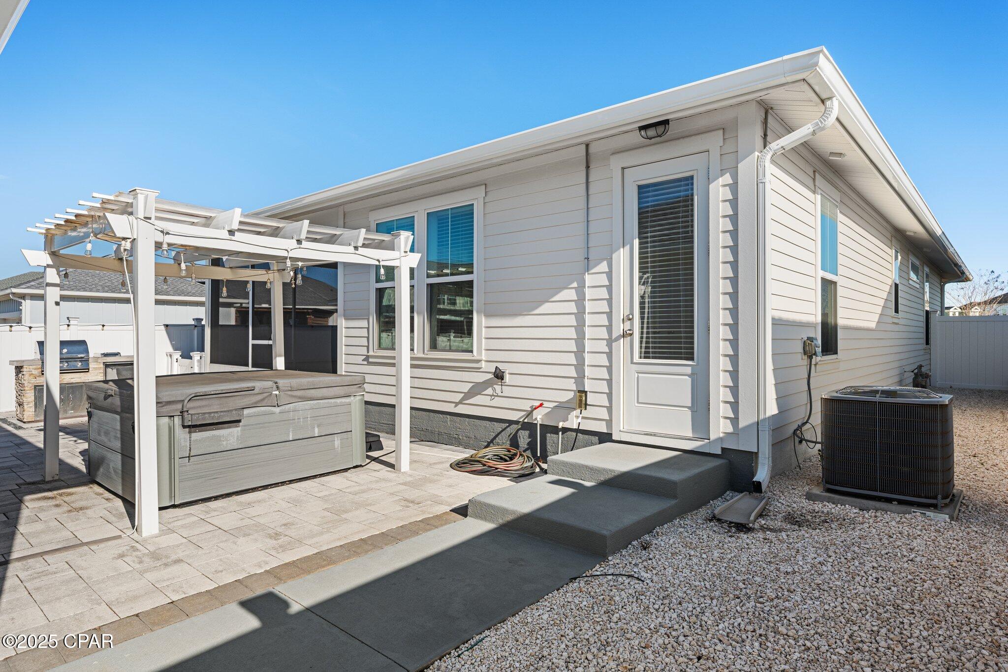 Sweetbay - Residential Lease