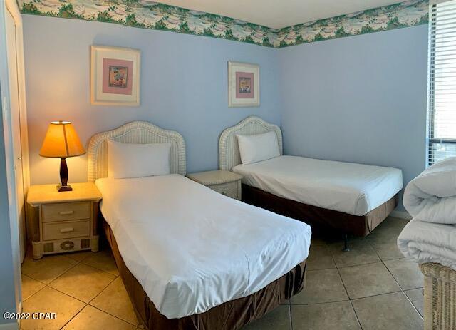 Leeward/Windward Condo - Residential