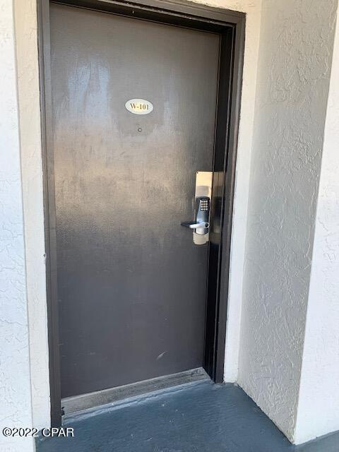 Leeward/Windward Condo - Residential