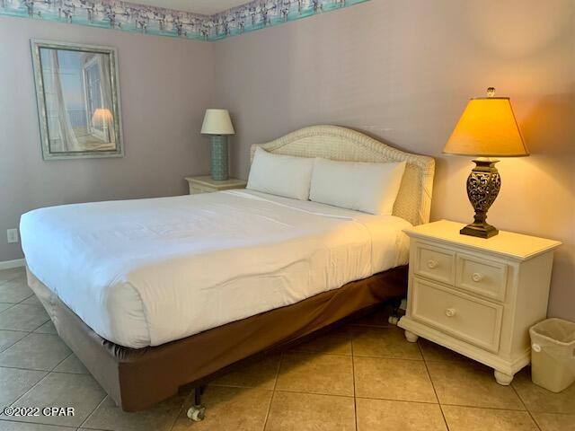 Leeward/Windward Condo - Residential