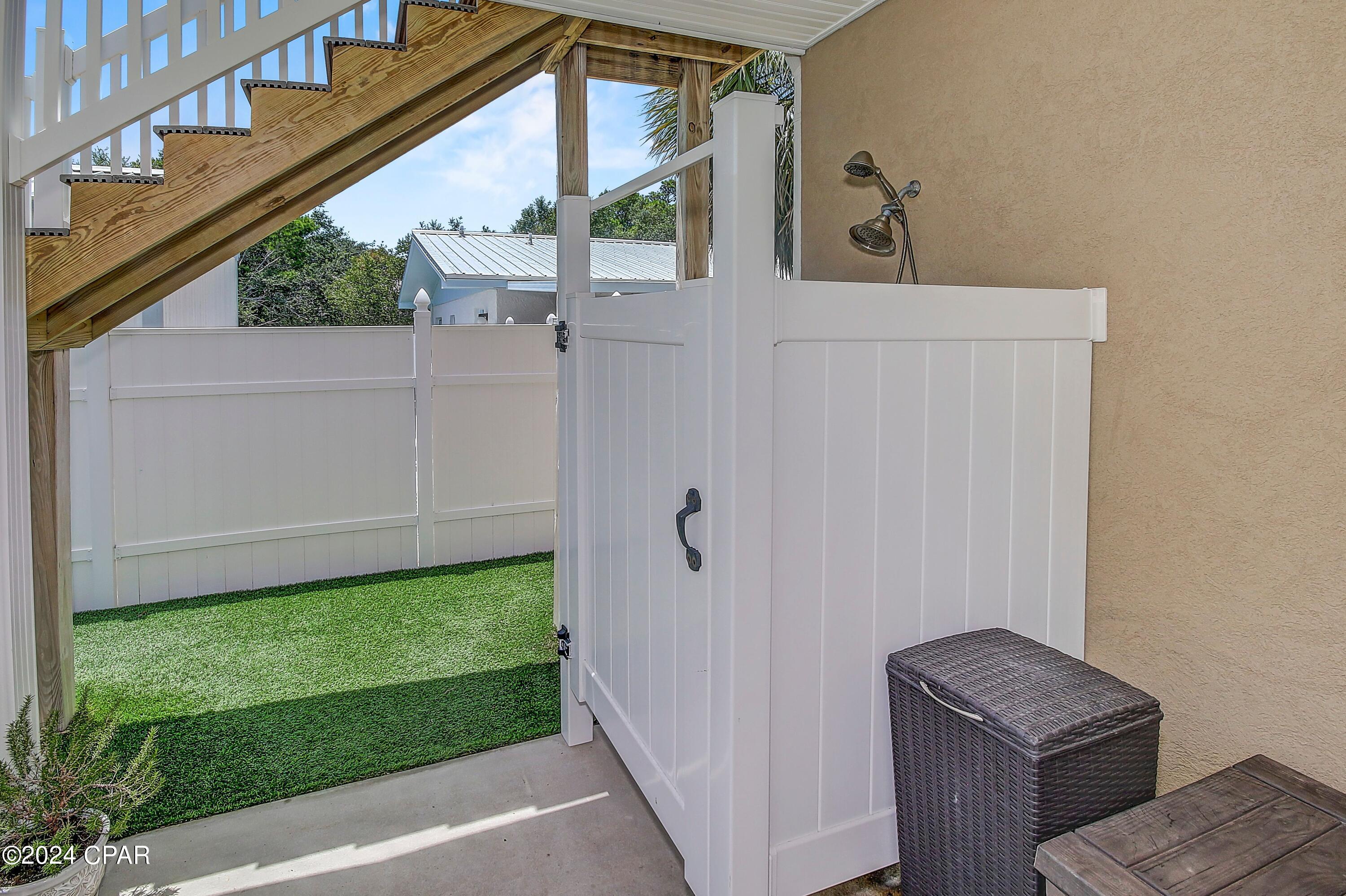 Riviera Beach 1st Add - Residential