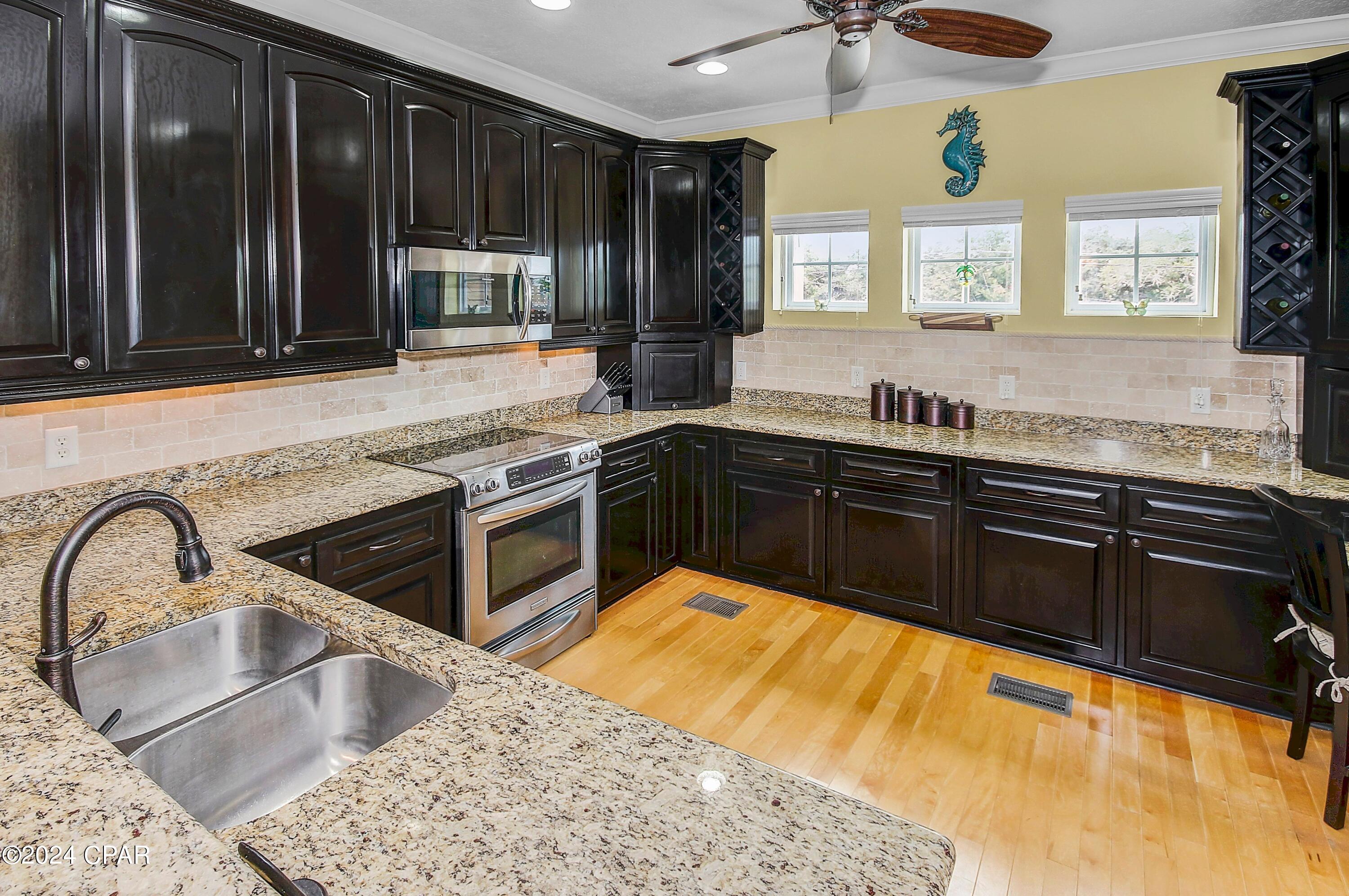 Riviera Beach 1st Add - Residential