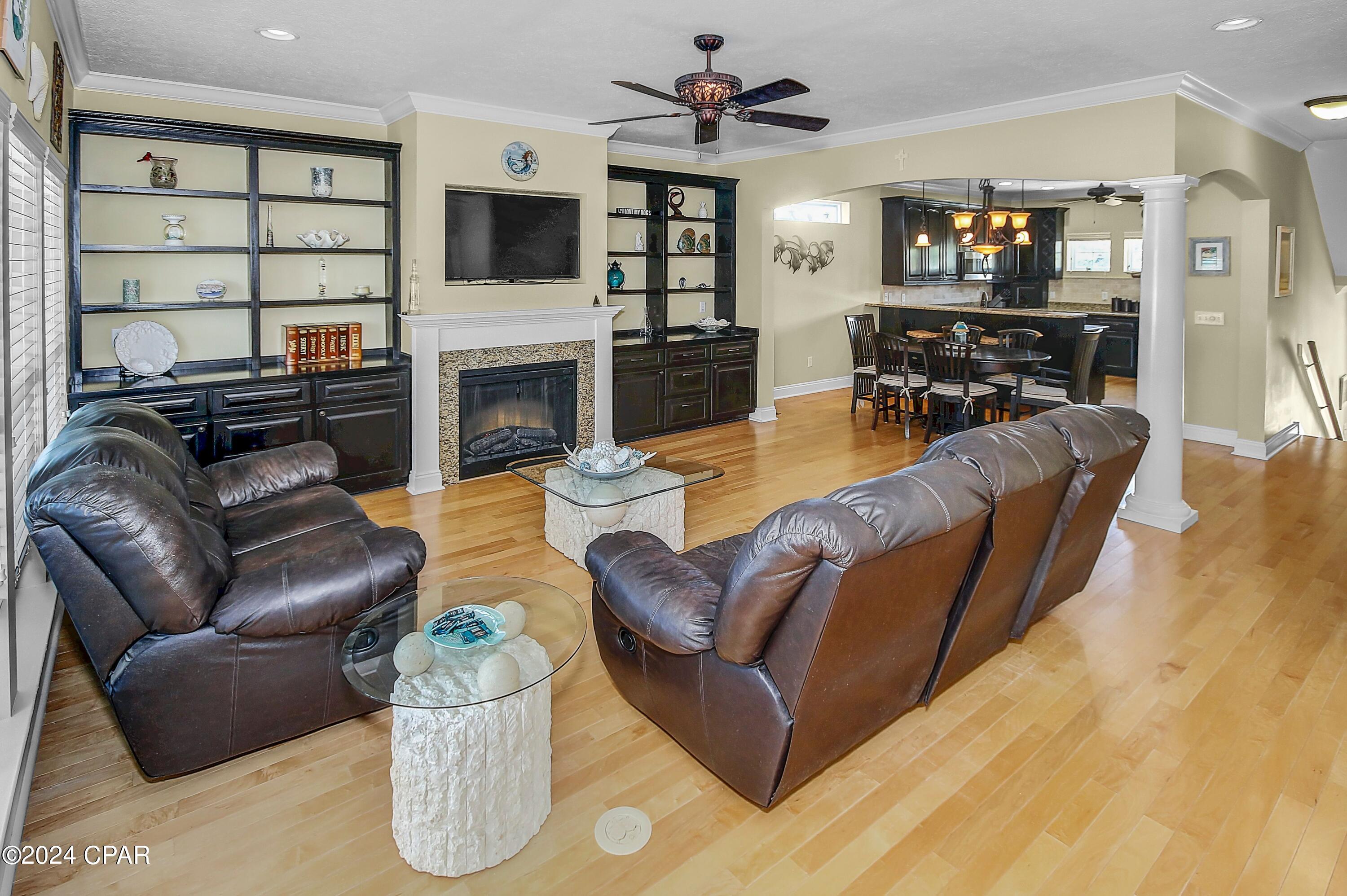 Riviera Beach 1st Add - Residential