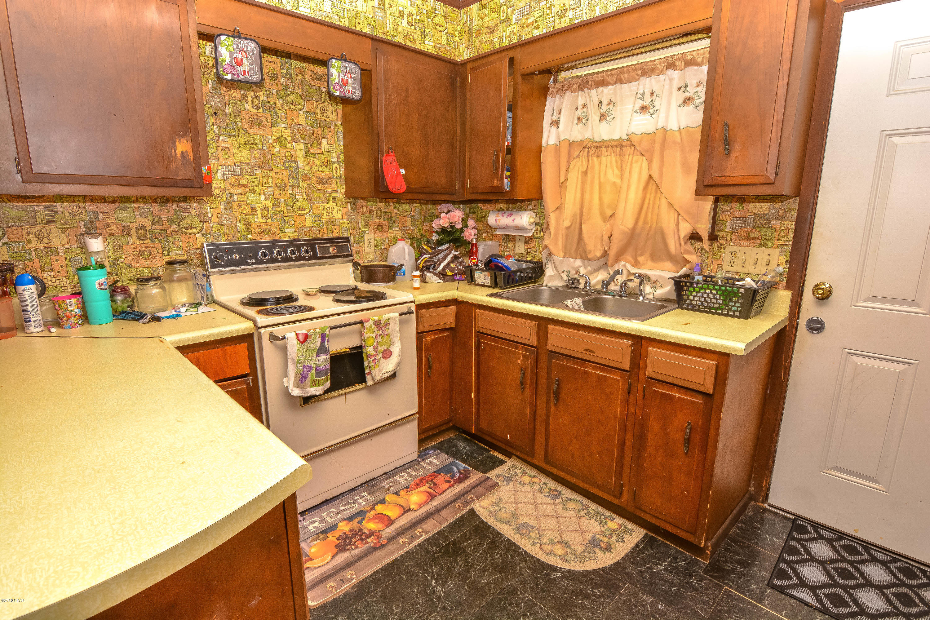 Lake Drive Heights - Residential