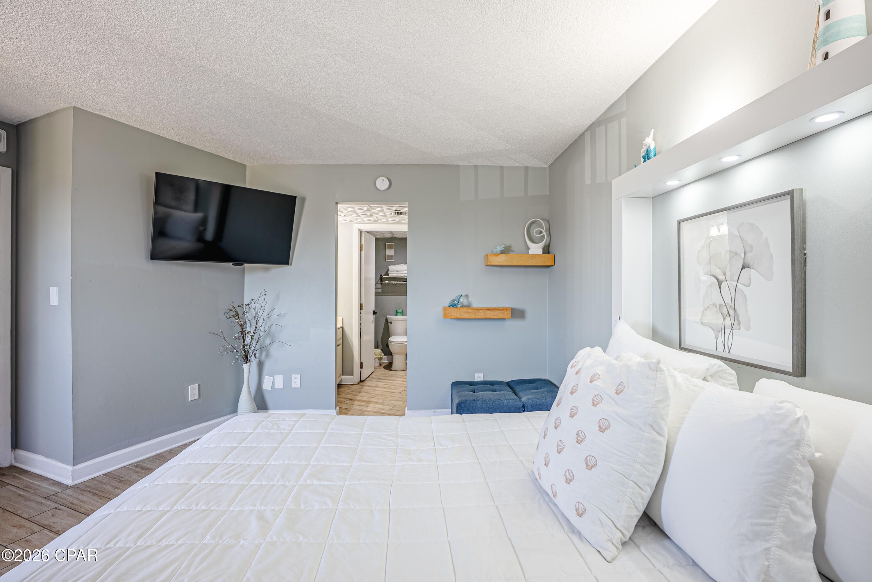 Edgewater Tower I - Residential