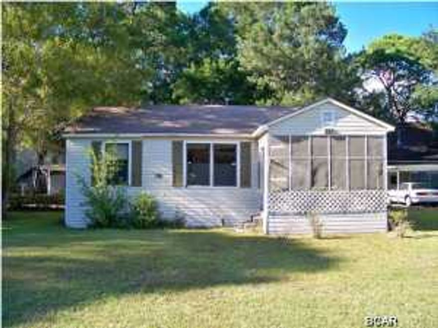 Great Investment opportunity. Whether a vacation home or first home, this three bedroom one bath home is within walking distance to the bay and close to Historic Downtown Port St Joe. The home features a quaint screened-in front porch, large carport with a storage shed and vinyl siding. The inside is a blank canvas with endless possibilities. This is a wonderful opportunity to build in equity by adding your own interior decor. Port St Joe has an active and upcoming Real Estate Market. Don't miss your chance to view this property. Contact your Agent today. This is a Fannie Mae HomePath Property. All measurements are approximate. Please verify if important. Date Built is the Effective Date Built listed on the Gulf County Property Appraisers Site.