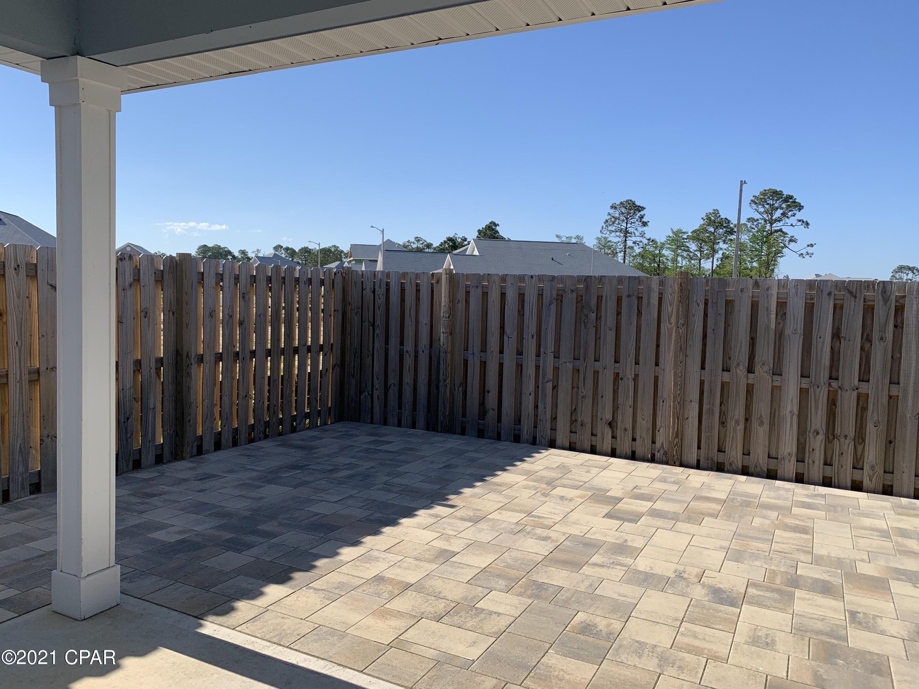Emerald Cove Villas - Residential Lease