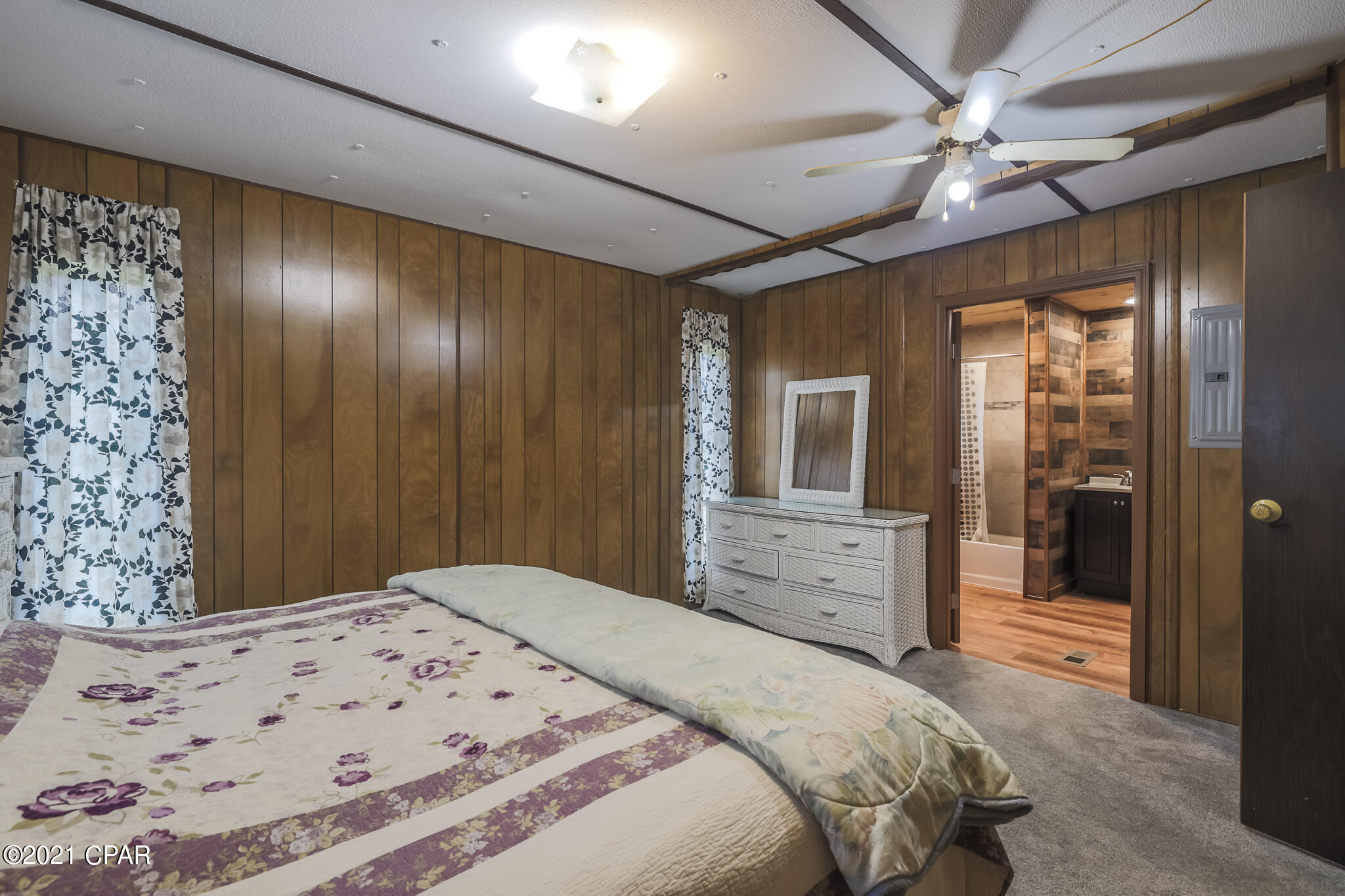 North Lagoon Oaks 7th Add - Residential