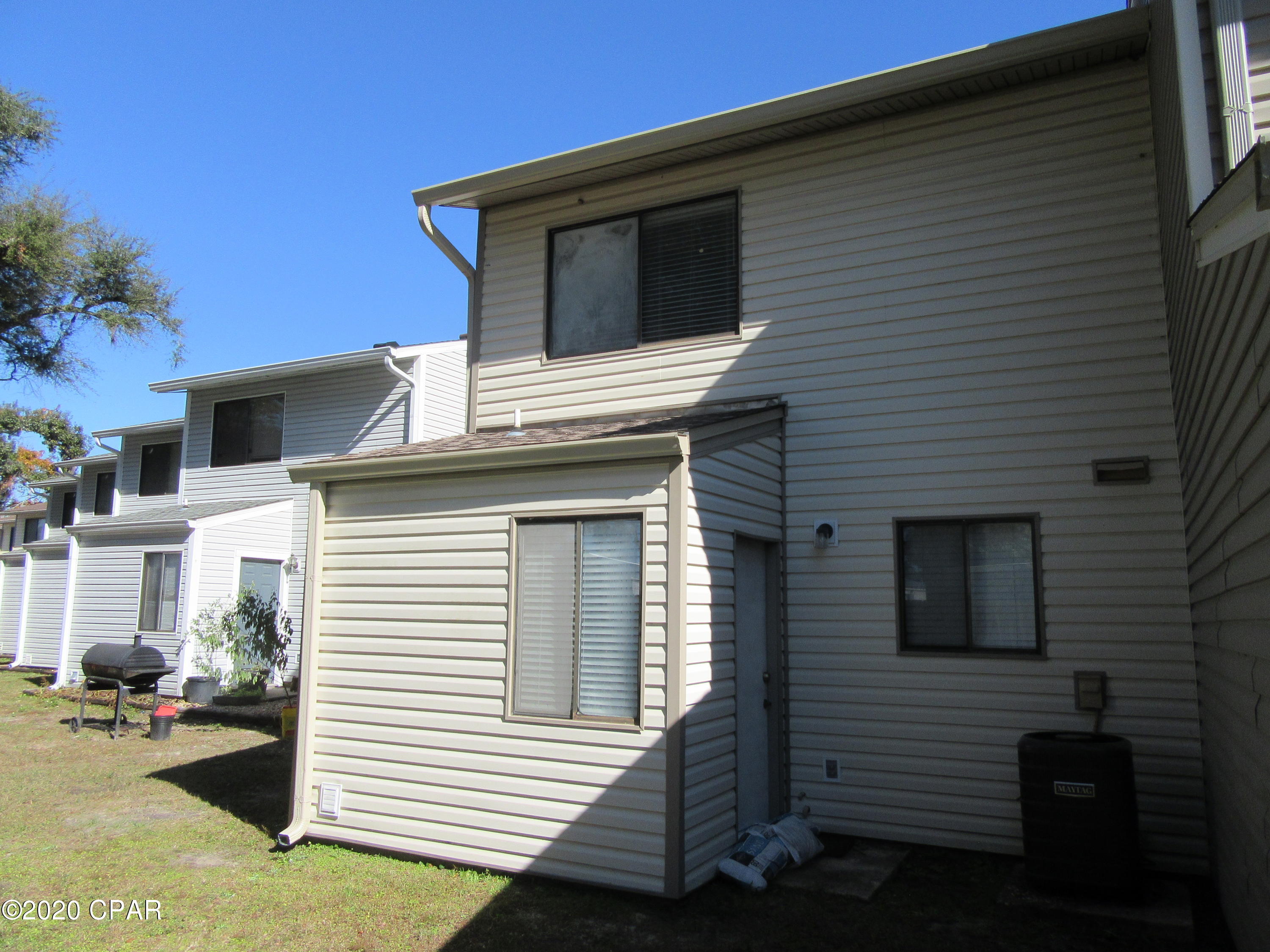 [No Recorded Subdiv] - Residential Lease