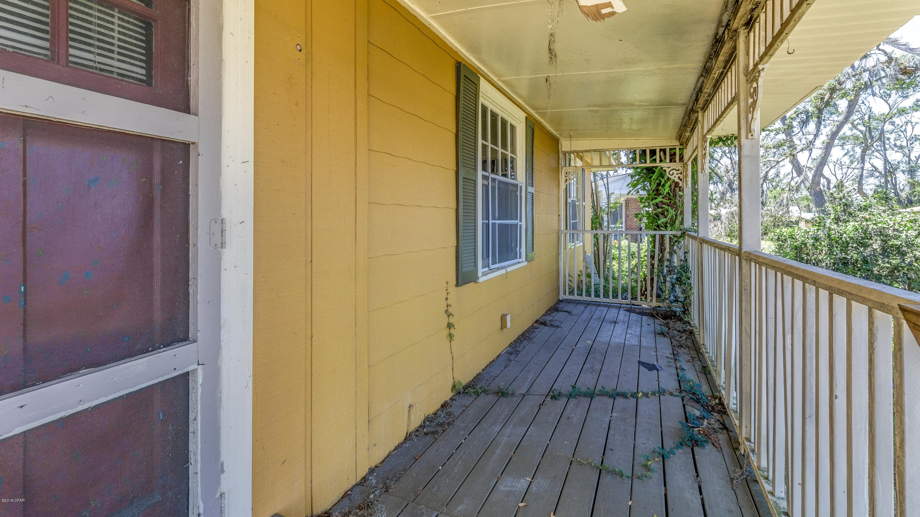 Cove Terrace 2nd Add - Residential