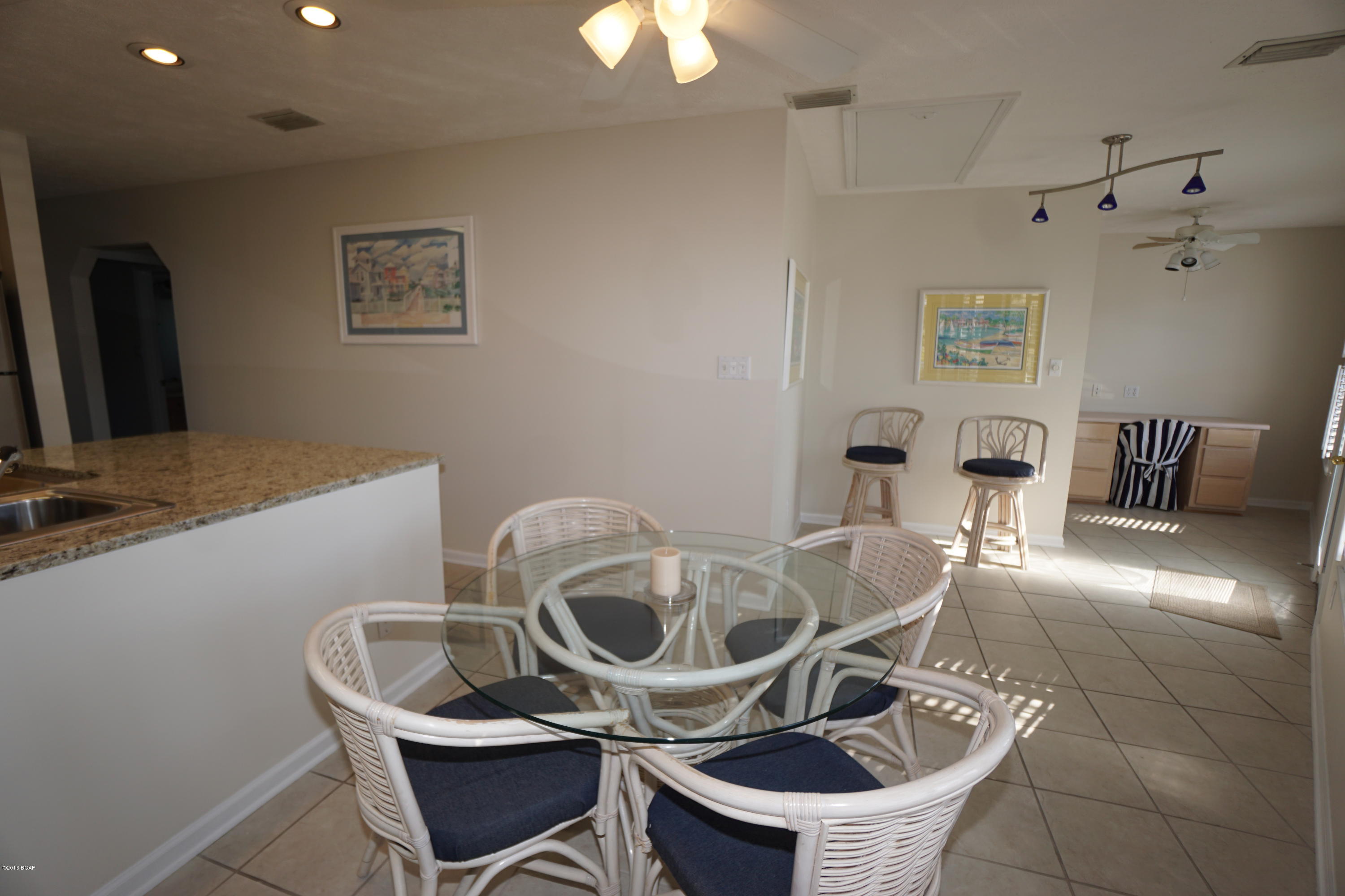 Venture Out Travel Trail - Residential