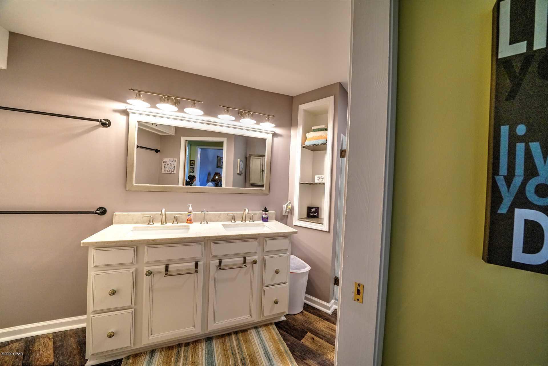 Venture Out Travel Trail - Residential