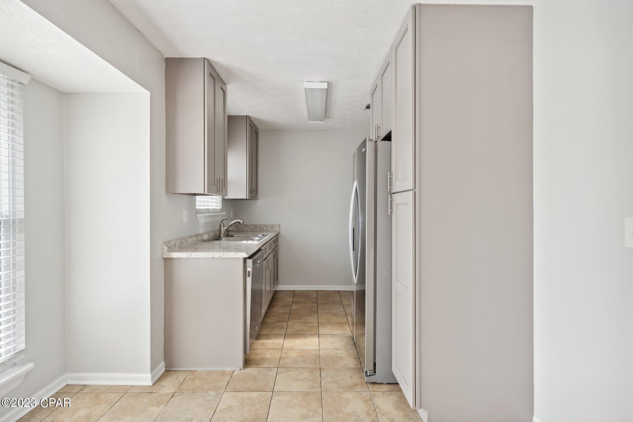 Wh Parker - Residential