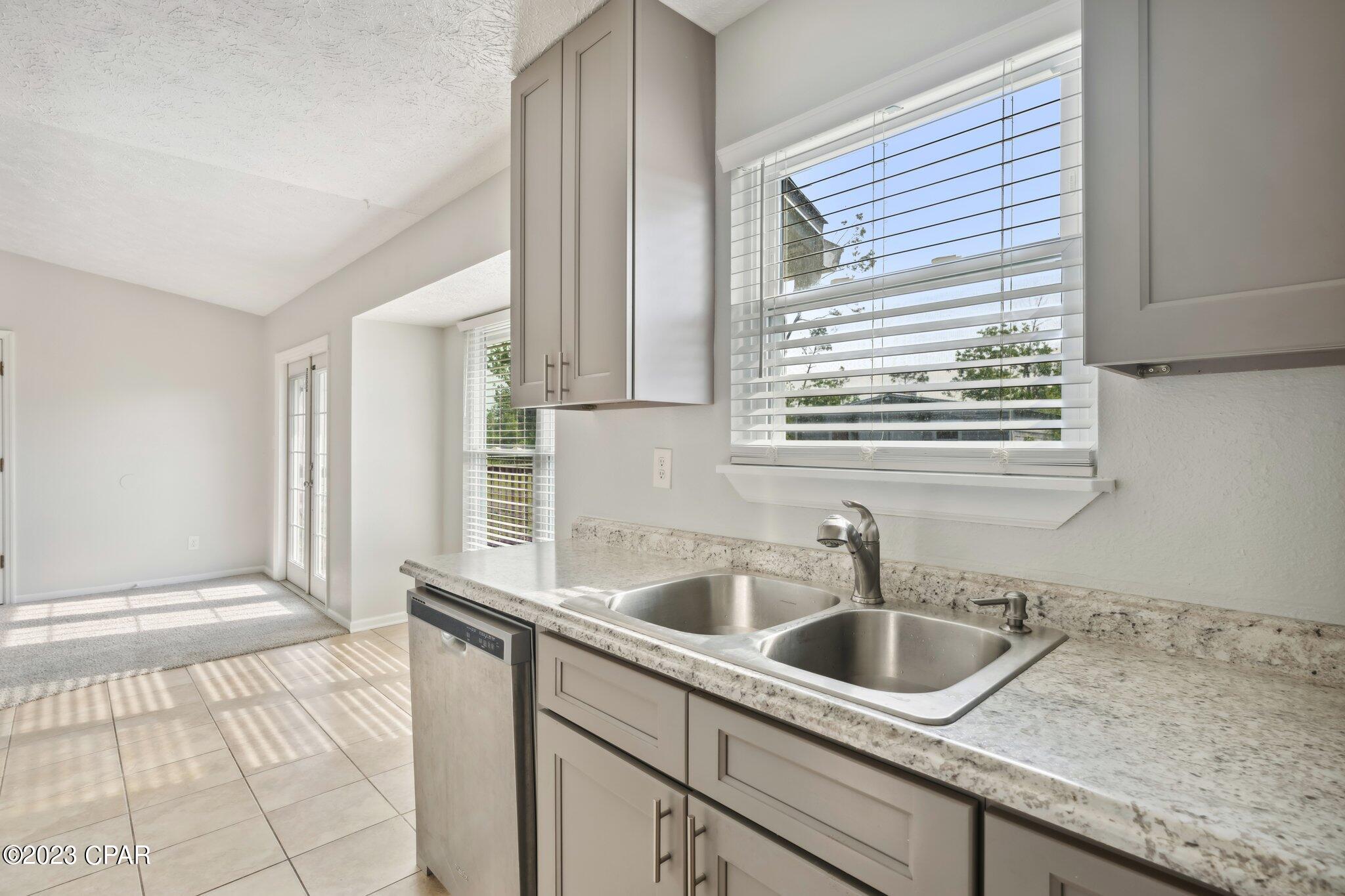 Wh Parker - Residential