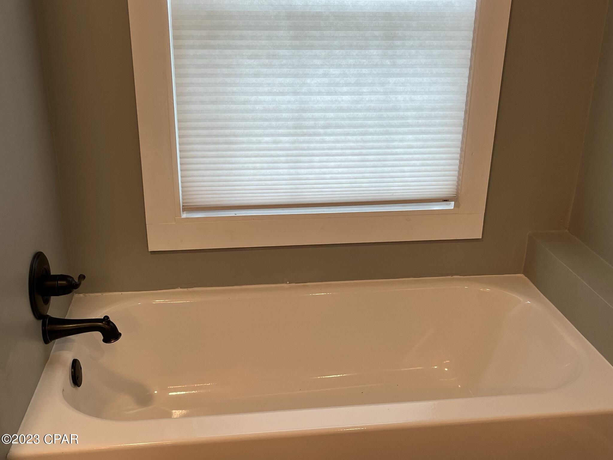 Bunkers Cove - Residential Lease