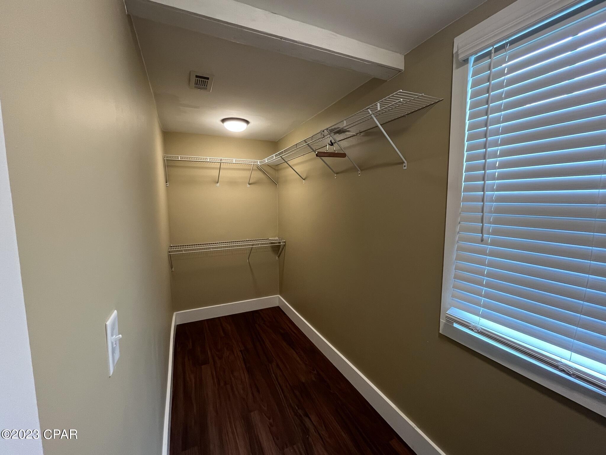 Bunkers Cove - Residential Lease