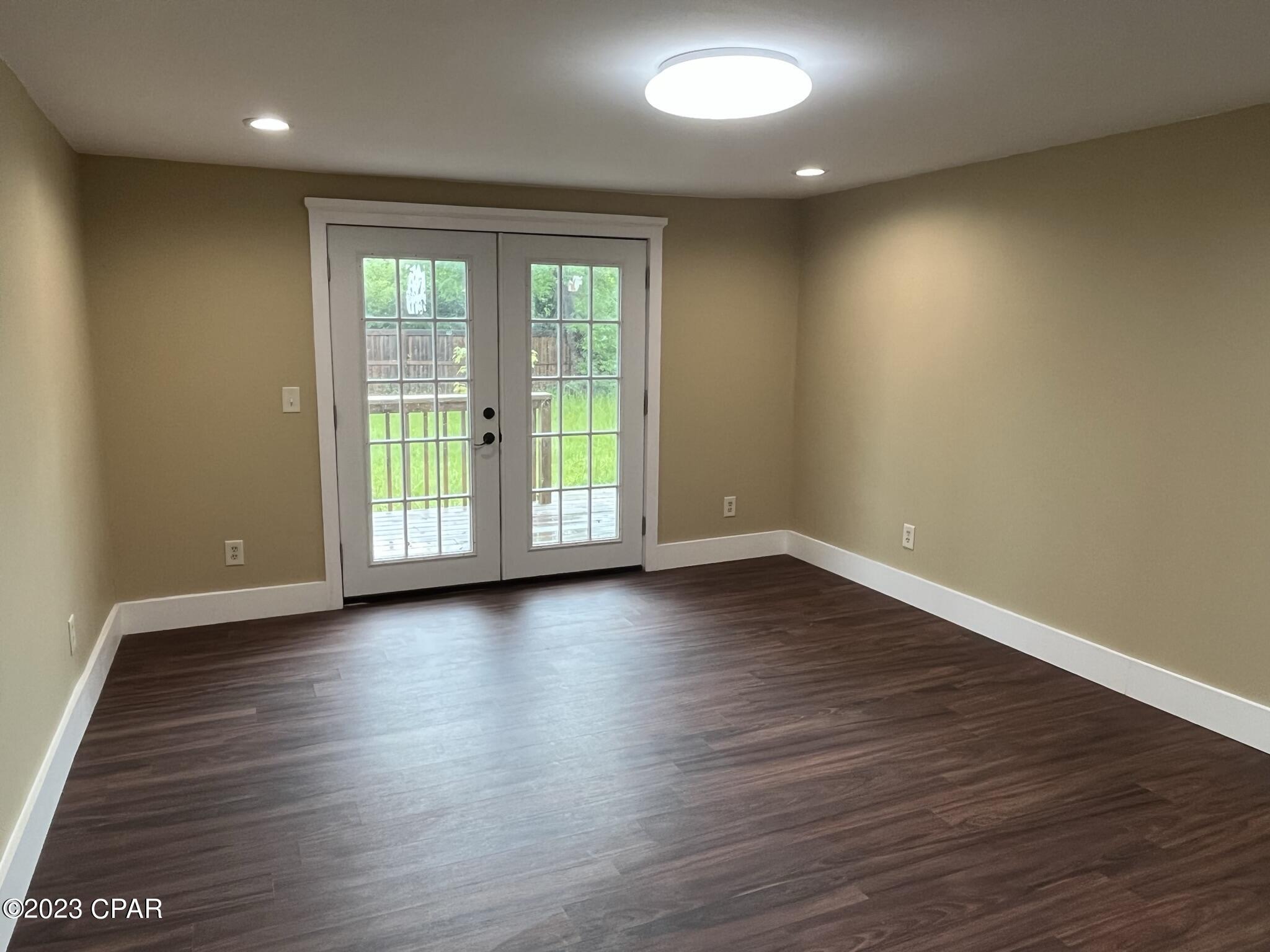 Bunkers Cove - Residential Lease