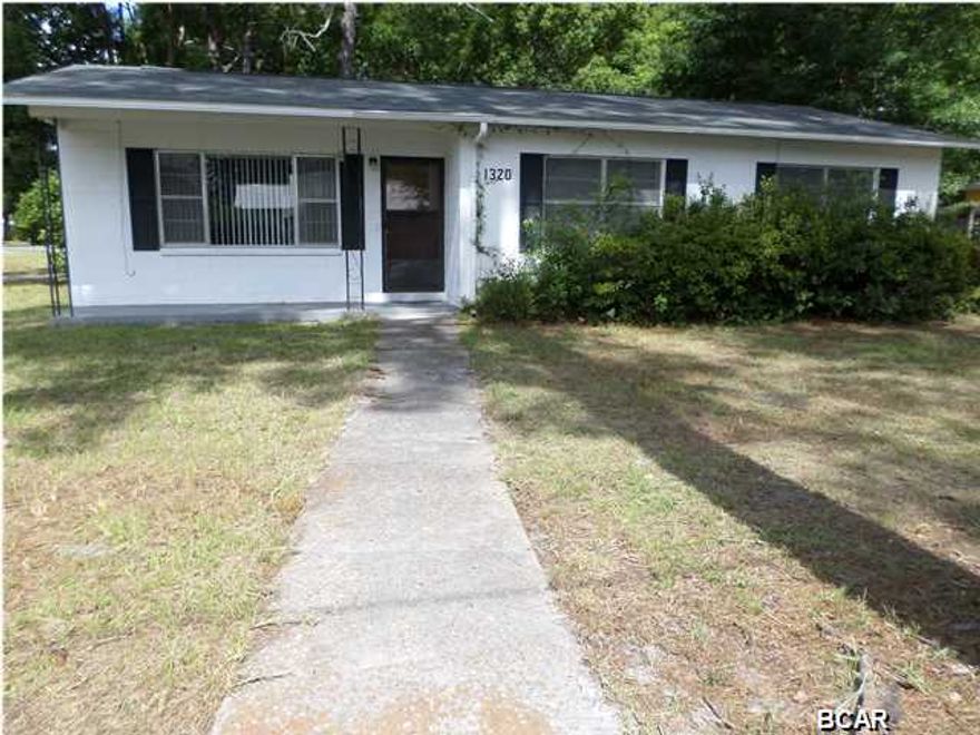 3 bedroom 2 bathroom home on a corner lot in Lynn Haven. All property sizes and ages are approximate, please measure and/or verify if important. School assignments are subject to change, please check with Bay County for most accurate information. Deposit is the same as the rent. Pets allowed with owner approval and NON REFUNDABLE pet fee applies per pet. Breed restrictions apply.