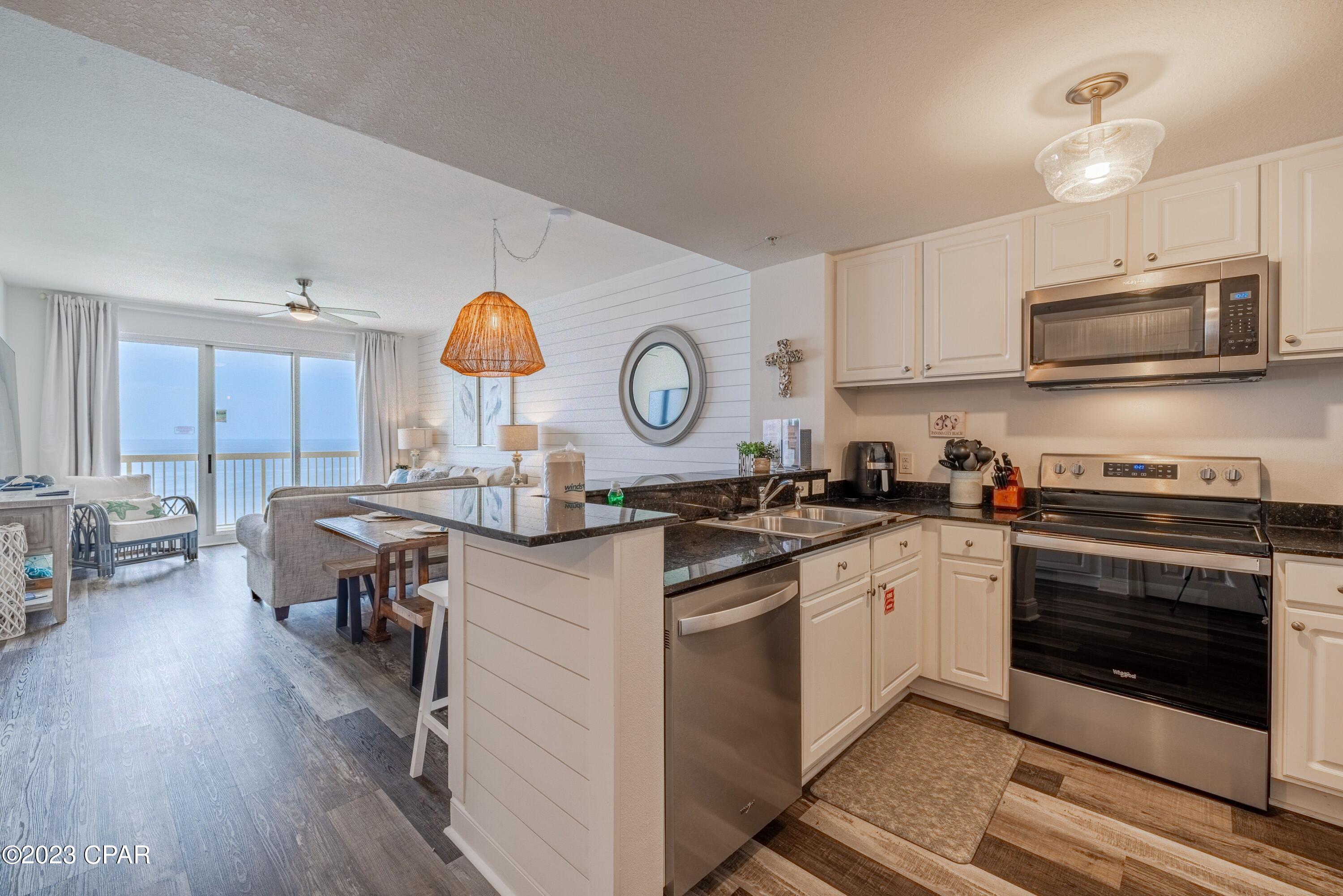 Calypso Towers II - Residential