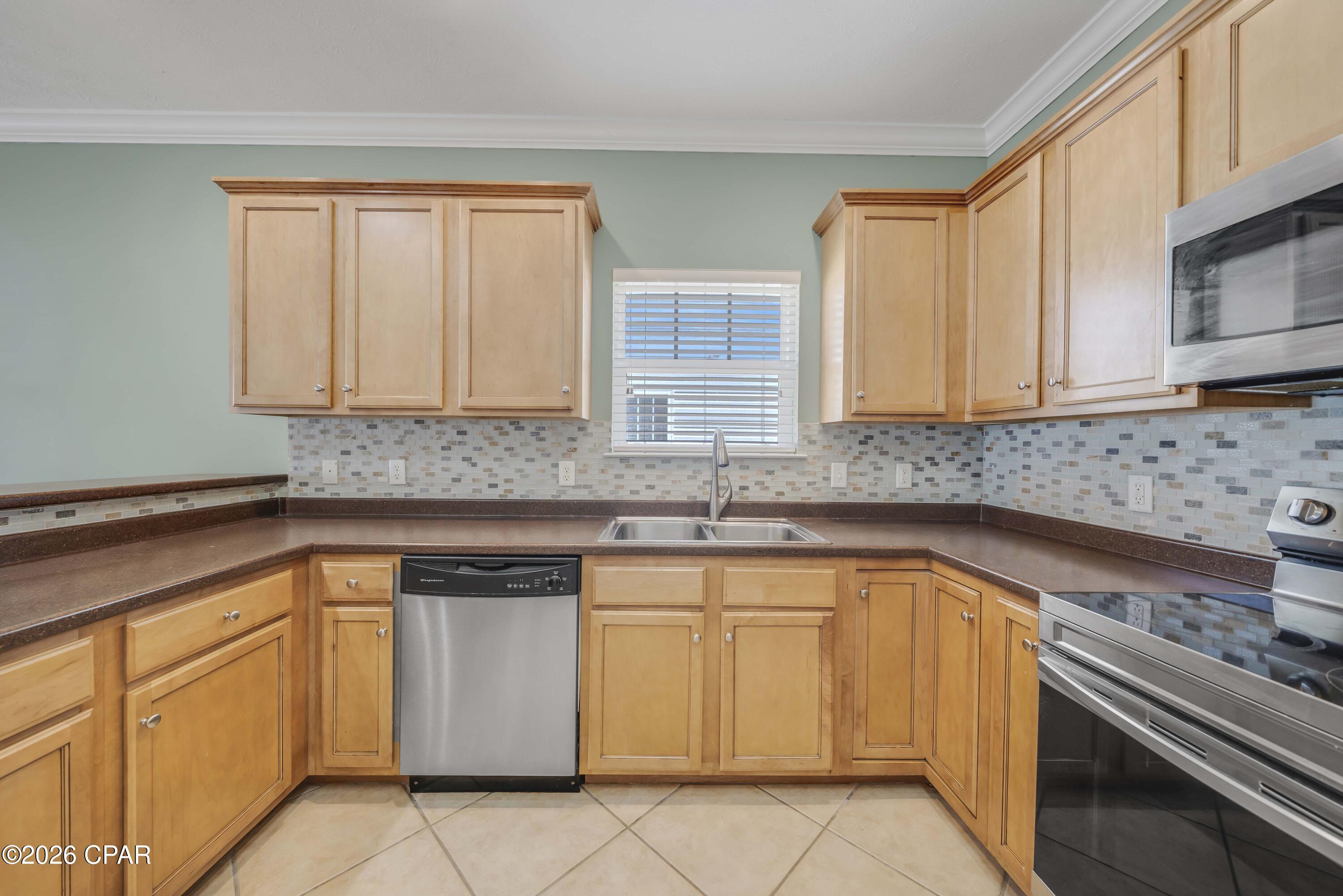 Gates At Sterling Cove - Residential